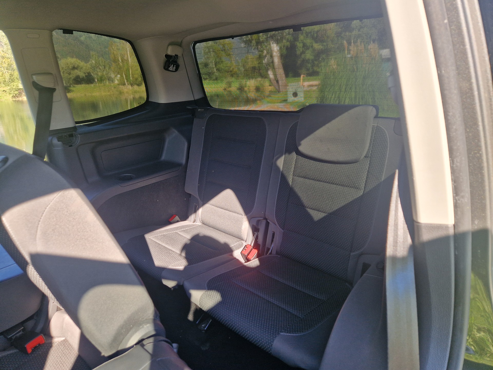 VW Touran 2.0 TDI BlueMotion Technology Design-image-7