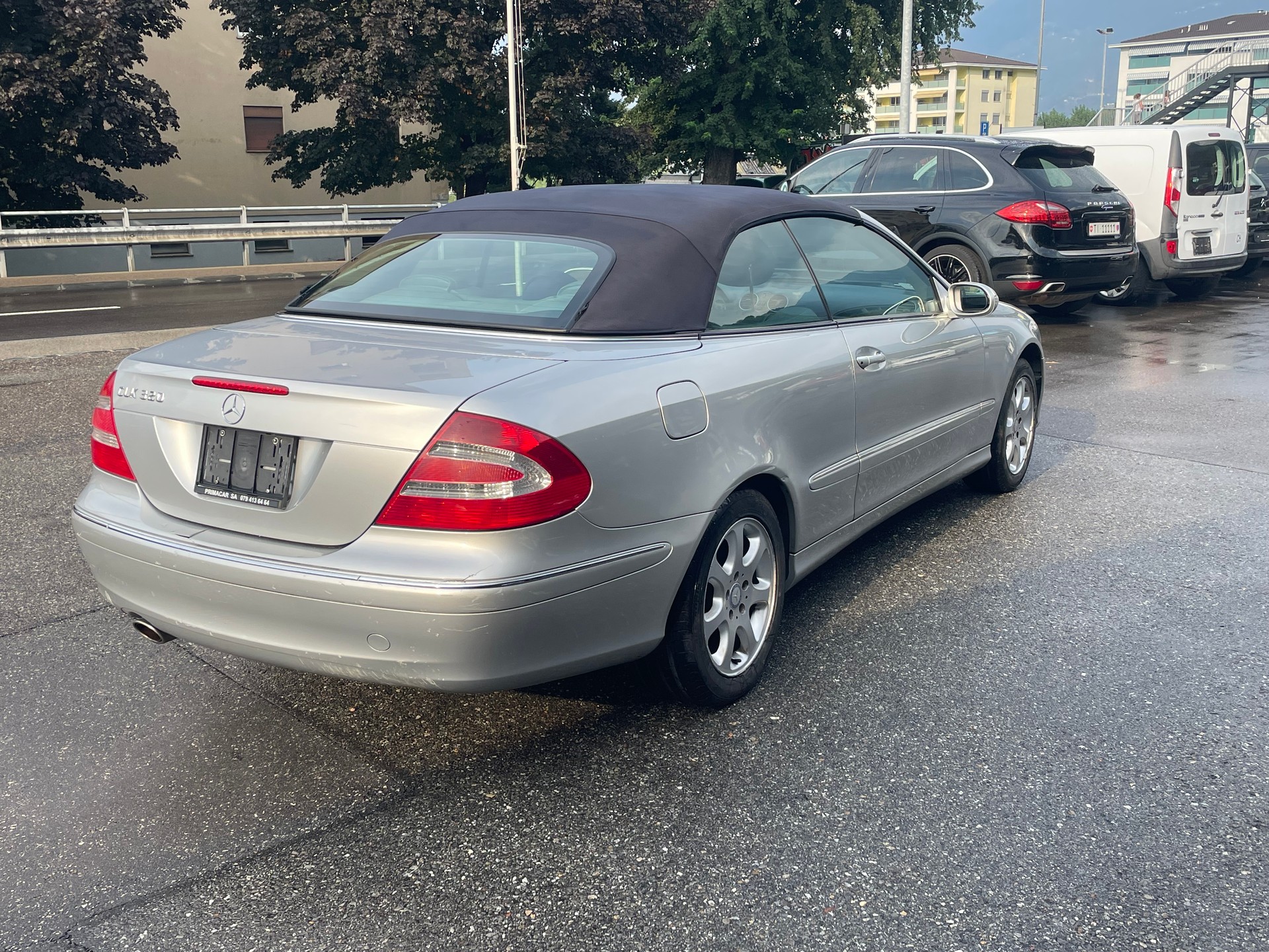 MERCEDES-BENZ CLK 320 Elégance Automatic-image-7