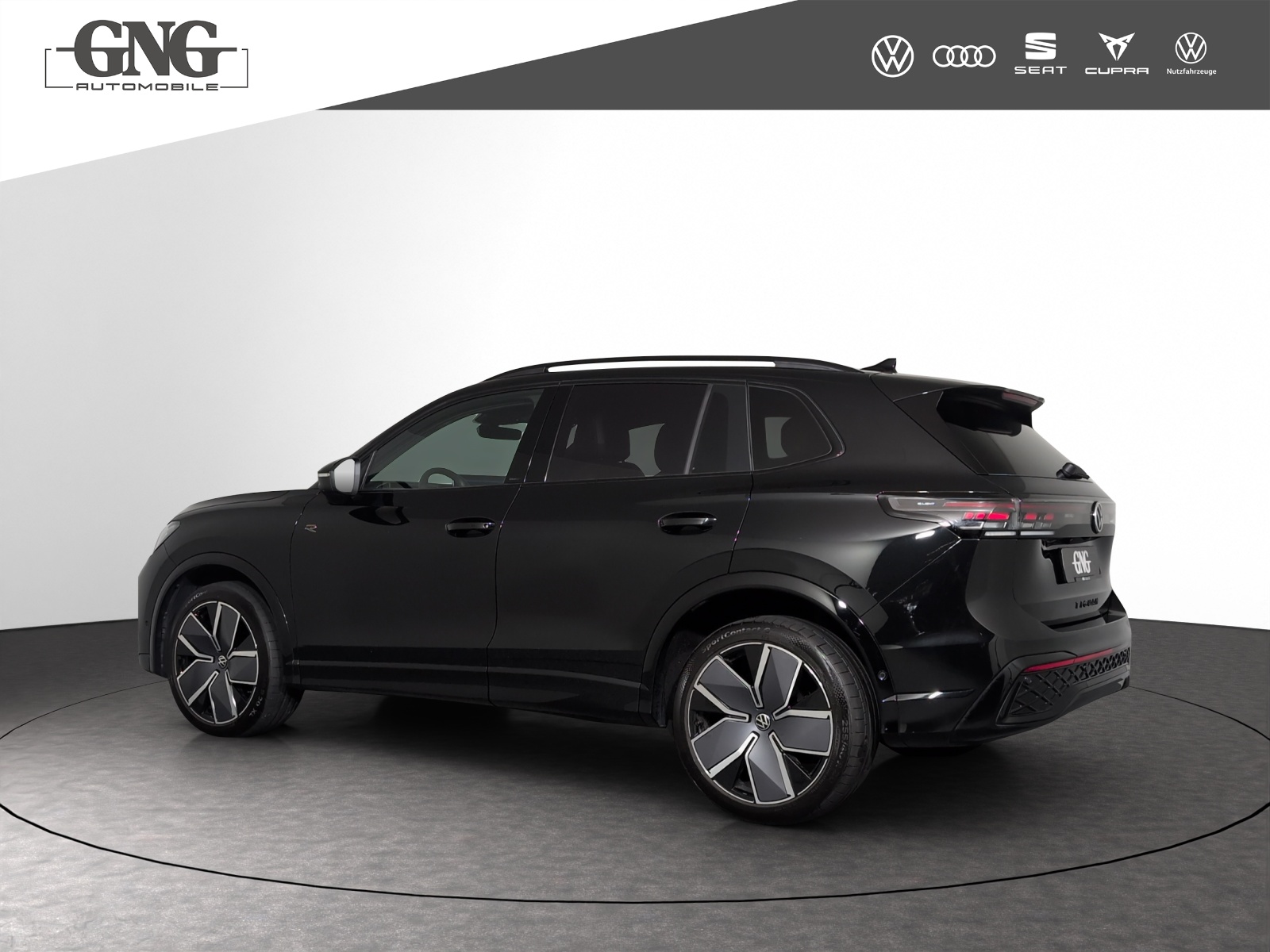 VW Tiguan 2.0 TSI DSG R-Line 4Motion-showroom-element-1