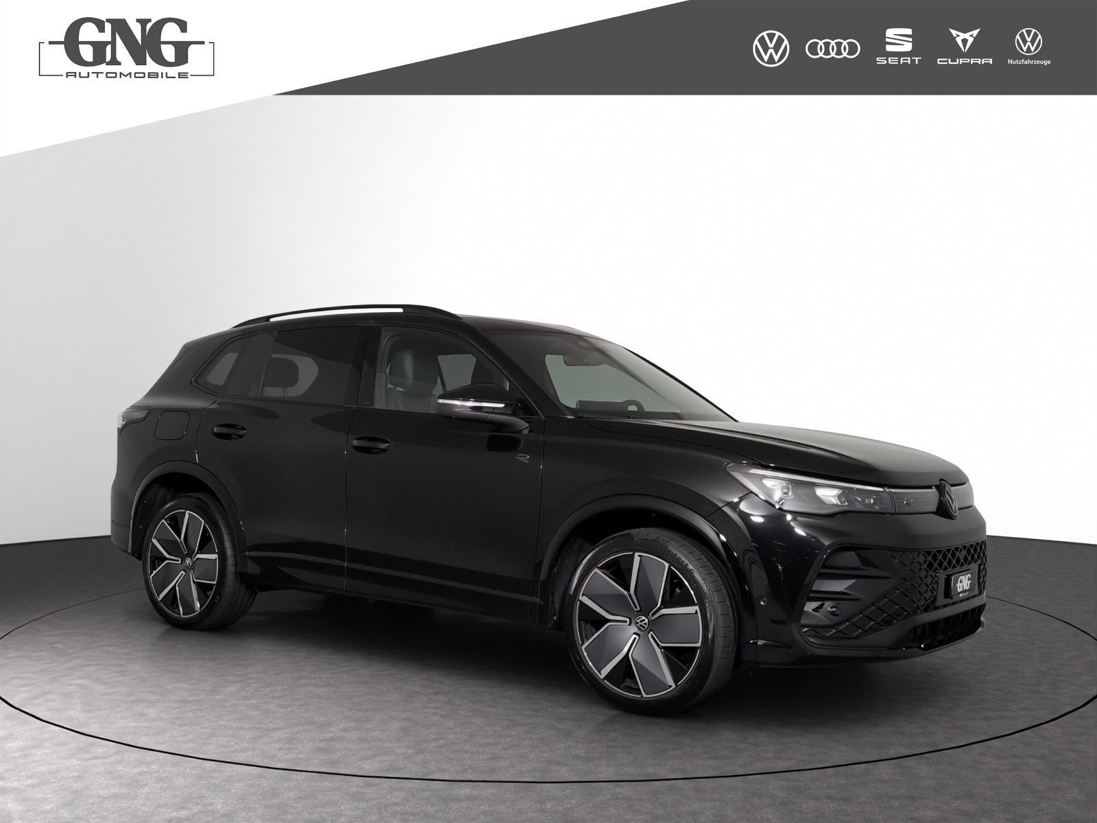 VW Tiguan 2.0 TSI DSG R-Line 4Motion-showroom-element-3