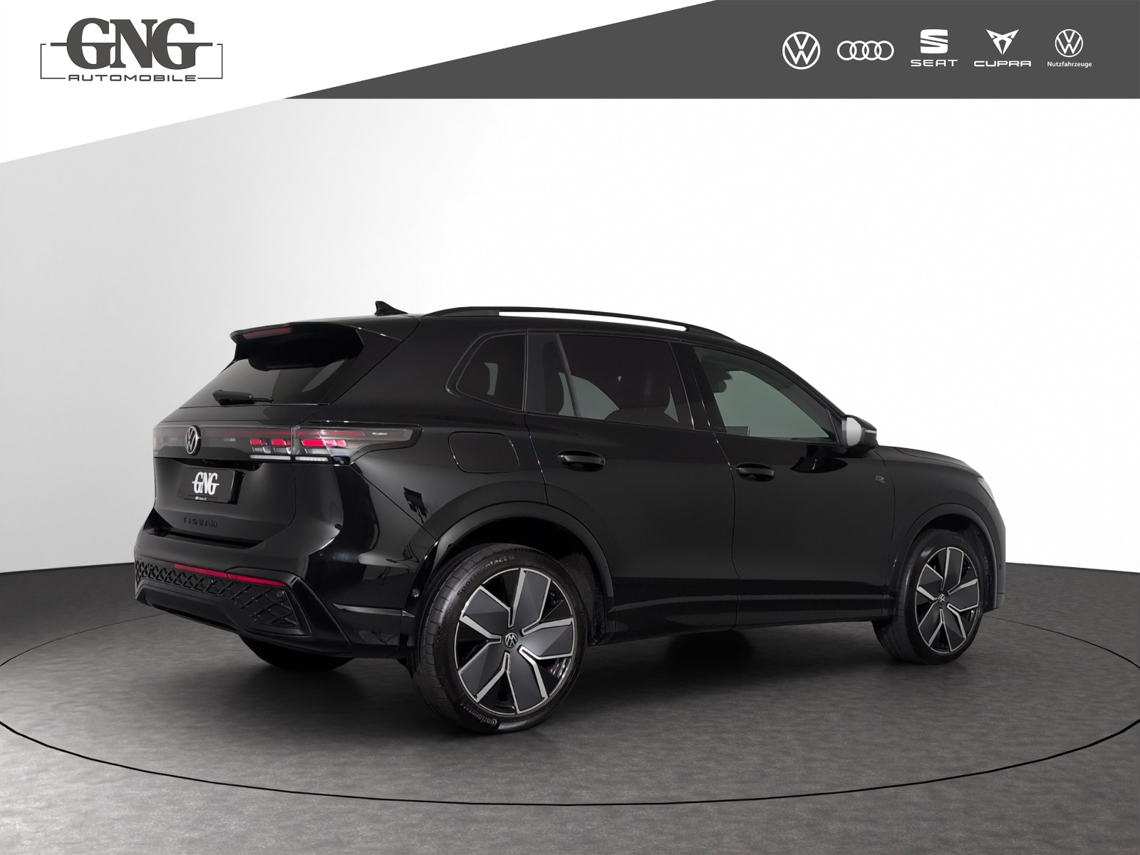 VW Tiguan 2.0 TSI DSG R-Line 4Motion-showroom-element-2