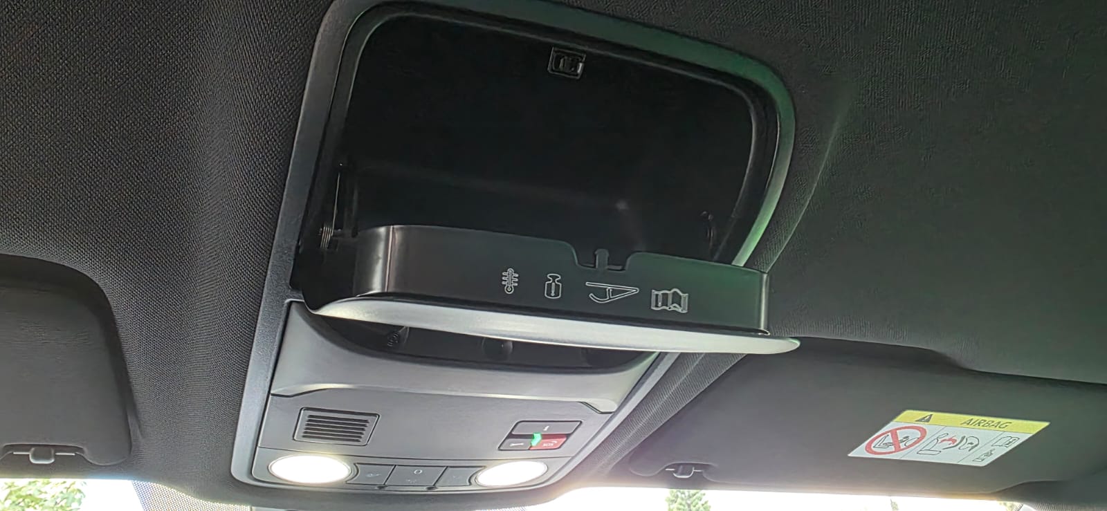 SKODA Karoq 2.0 TSI SportLine 4x4 DSG-image-20
