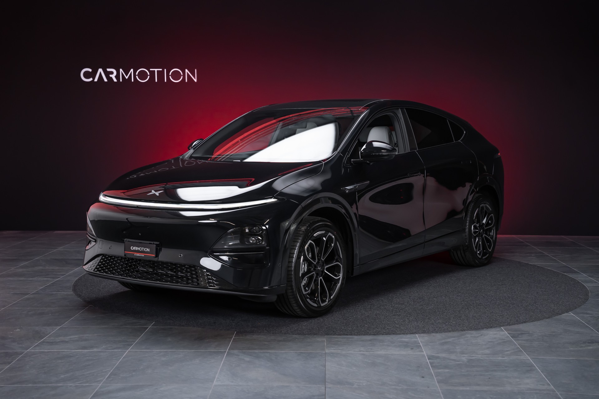 XPENG G6 80kWh Performance AWD / Anhängerkupplung schwenkbar / Panoramadach / 360° Kamera