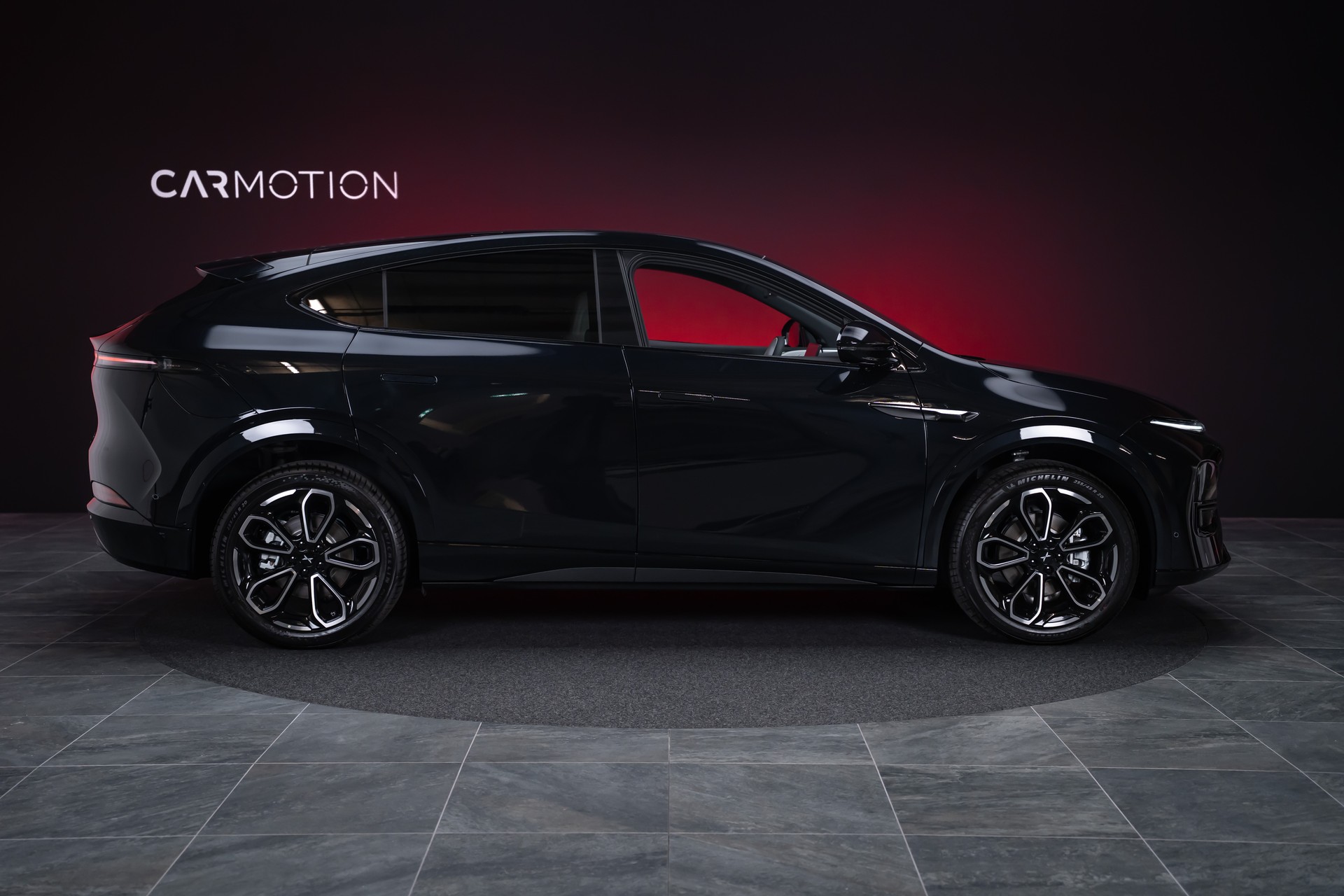 XPENG G6 80kWh Performance AWD / Anhängerkupplung schwenkbar / Panoramadach / 360° Kamera-showroom-element-3