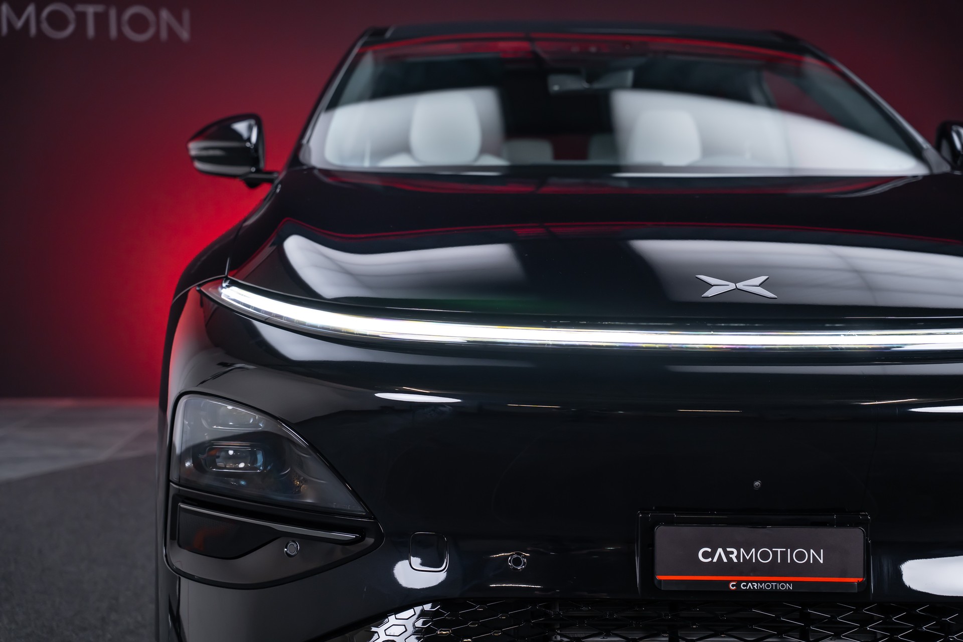XPENG G6 80kWh Performance AWD / Anhängerkupplung schwenkbar / Panoramadach / 360° Kamera-image-9