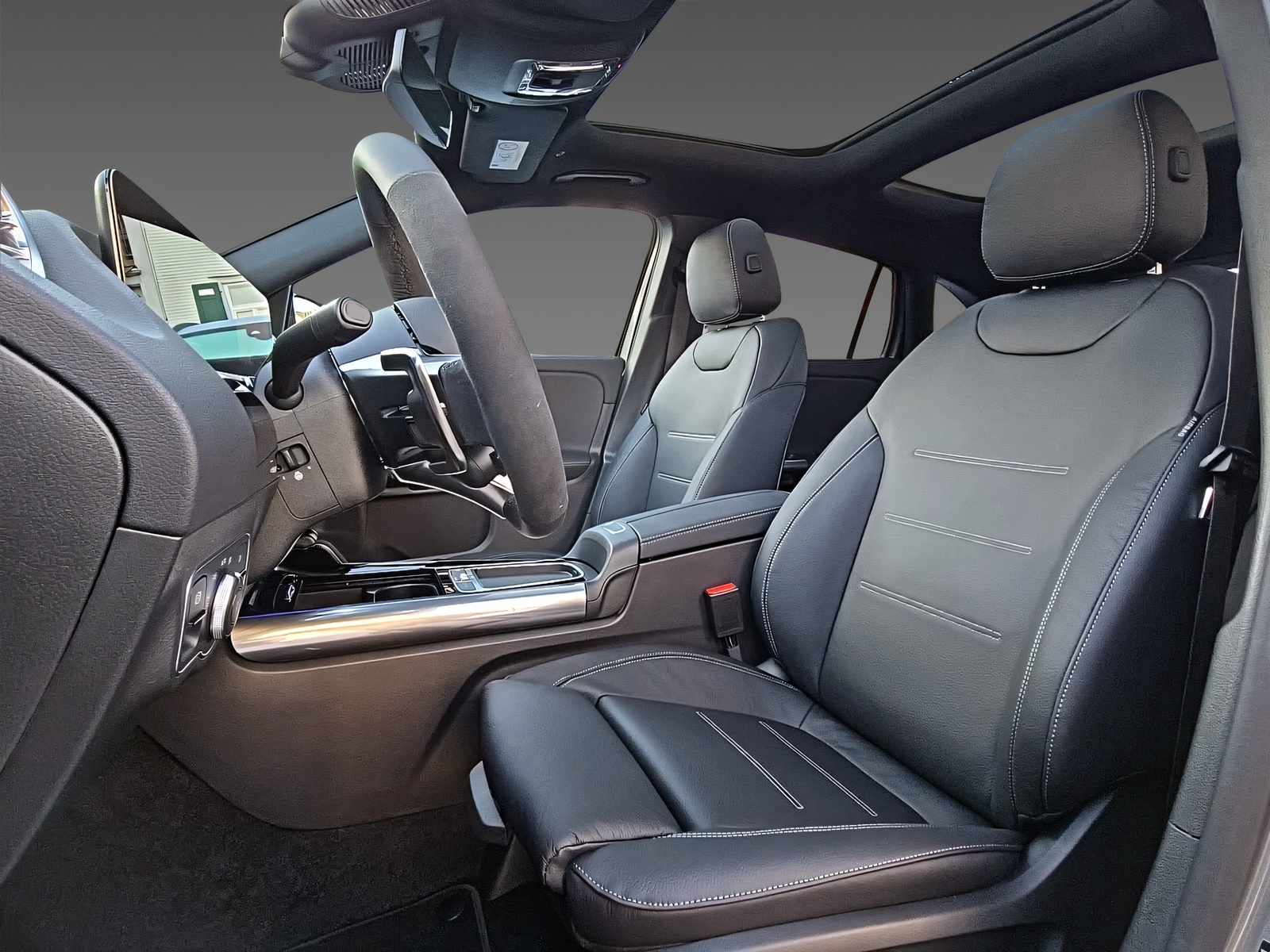 MERCEDES-BENZ GLA 45 S 4Matic+-image-7