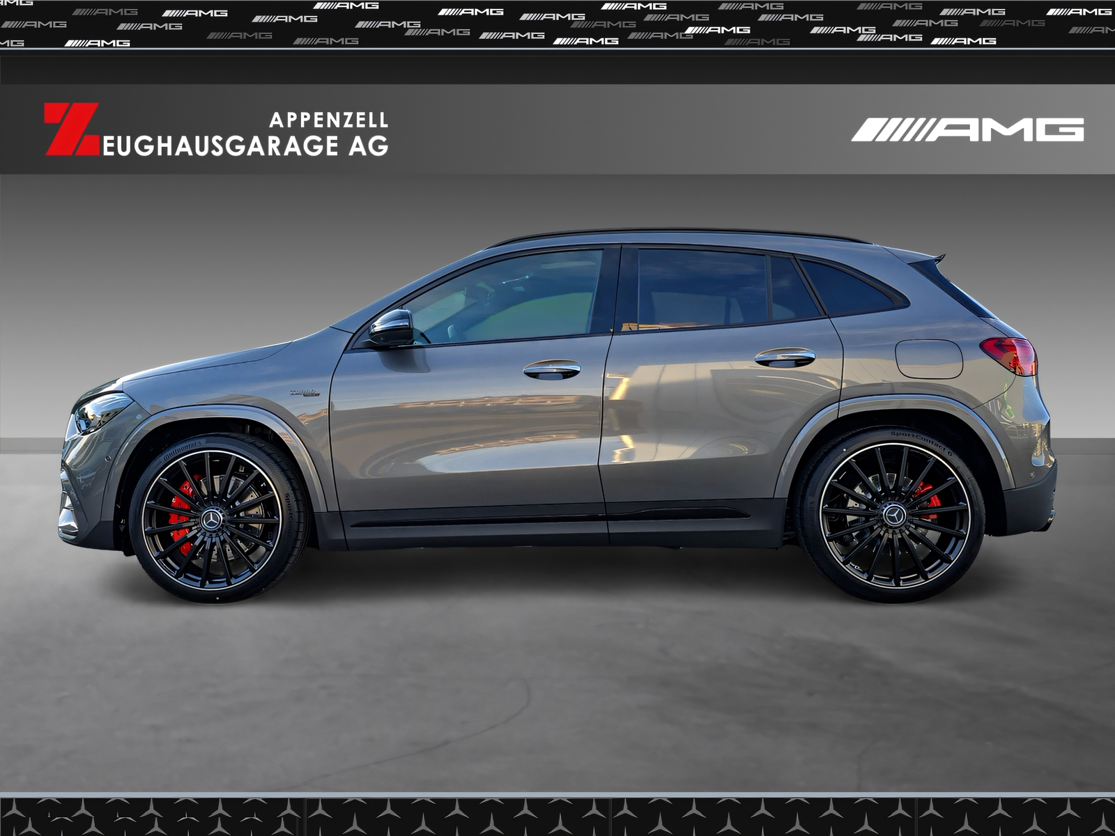 MERCEDES-BENZ GLA 45 S 4Matic+-showroom-element-1