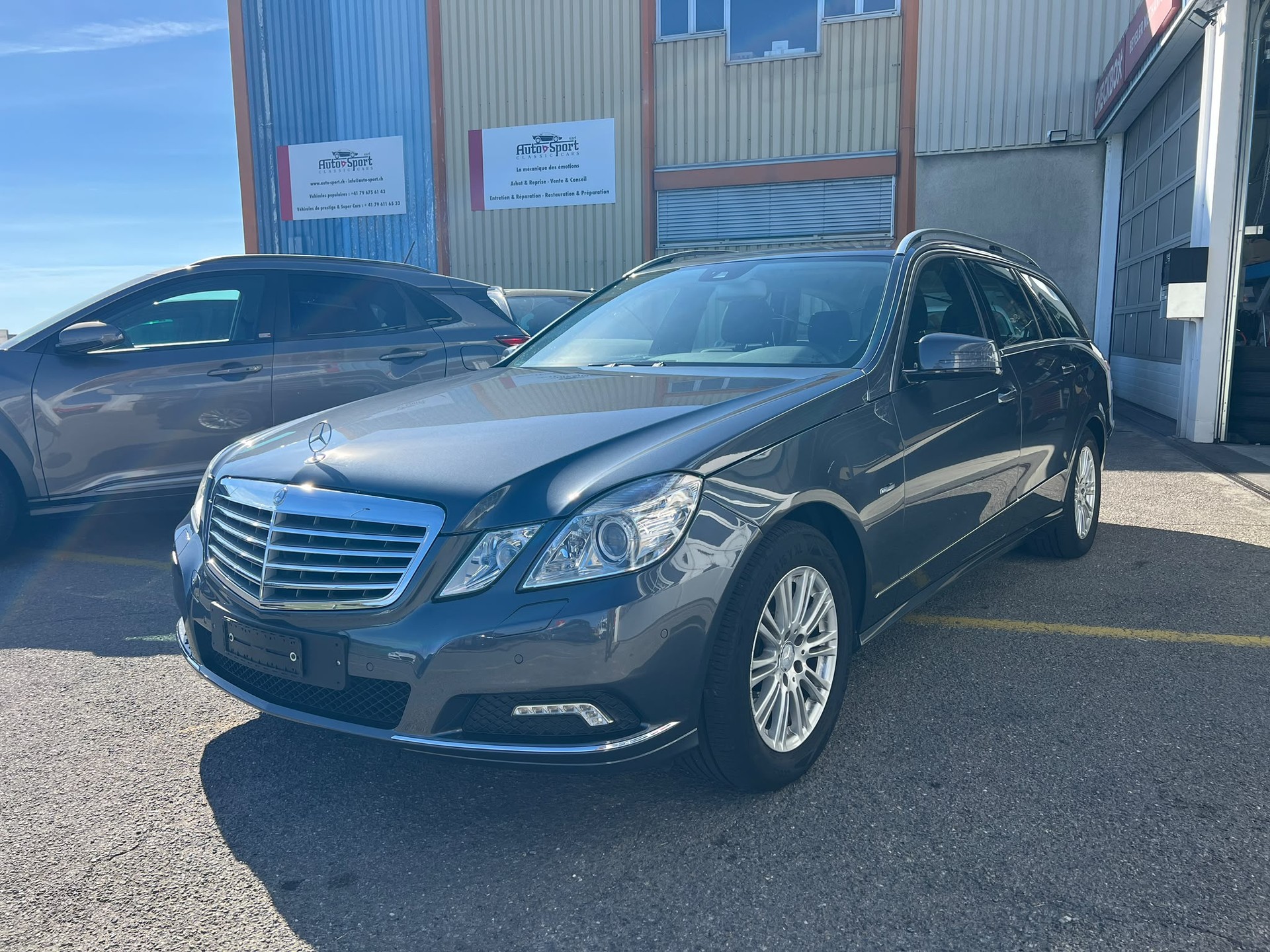MERCEDES-BENZ E 250 CGI BlueEff Elégance 7G-Tronic