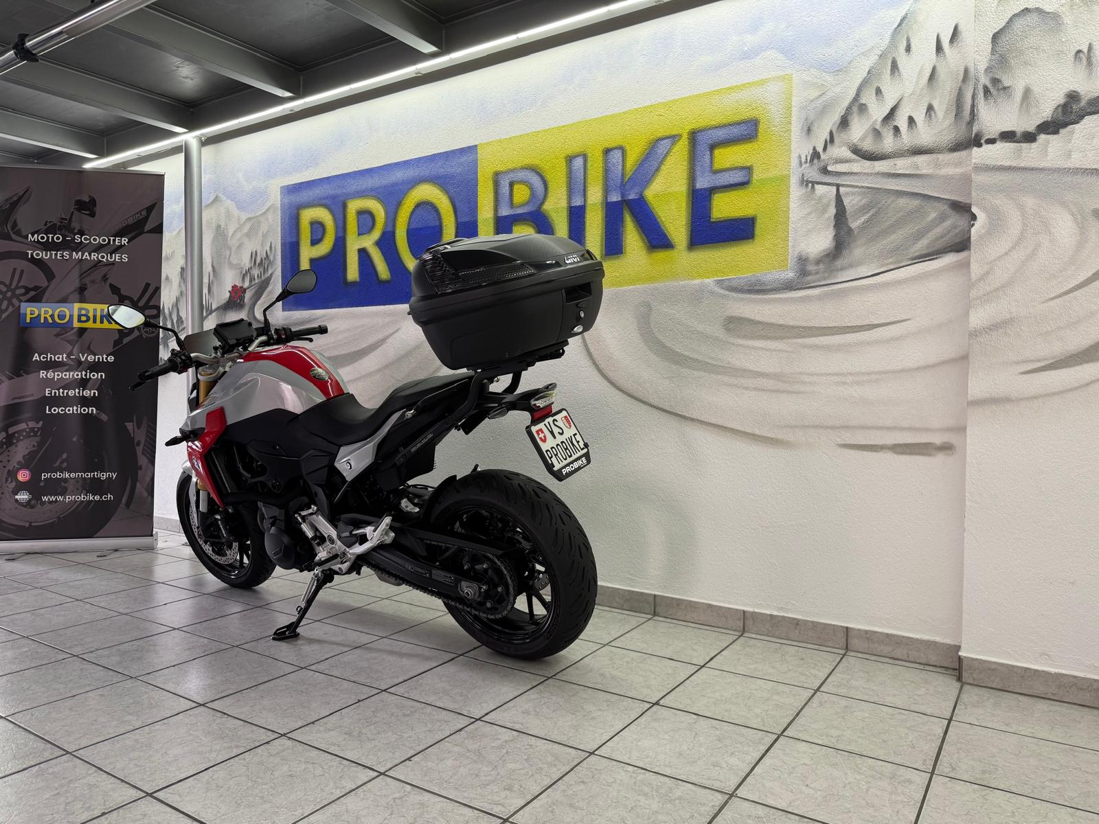 BMW F 900 R A2 (35kW) ABS-showroom-element-3