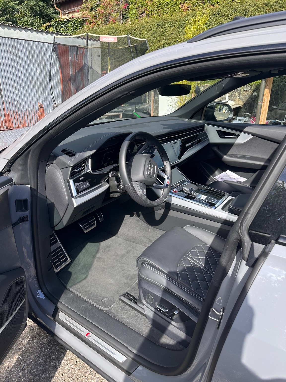 AUDI SQ8 SUV TFSI quattro tiptronic-image-7