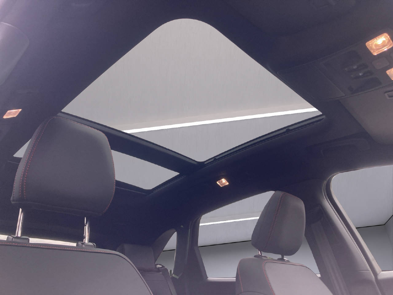 FORD Kuga 2.5 FHEV 183 PS ST-Line X 4x4-image-14