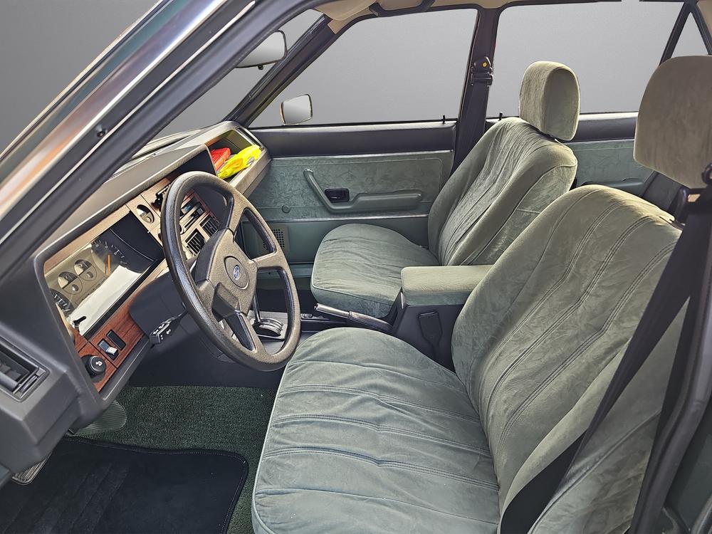 FORD Granada 2800 V6 GL A-image-12
