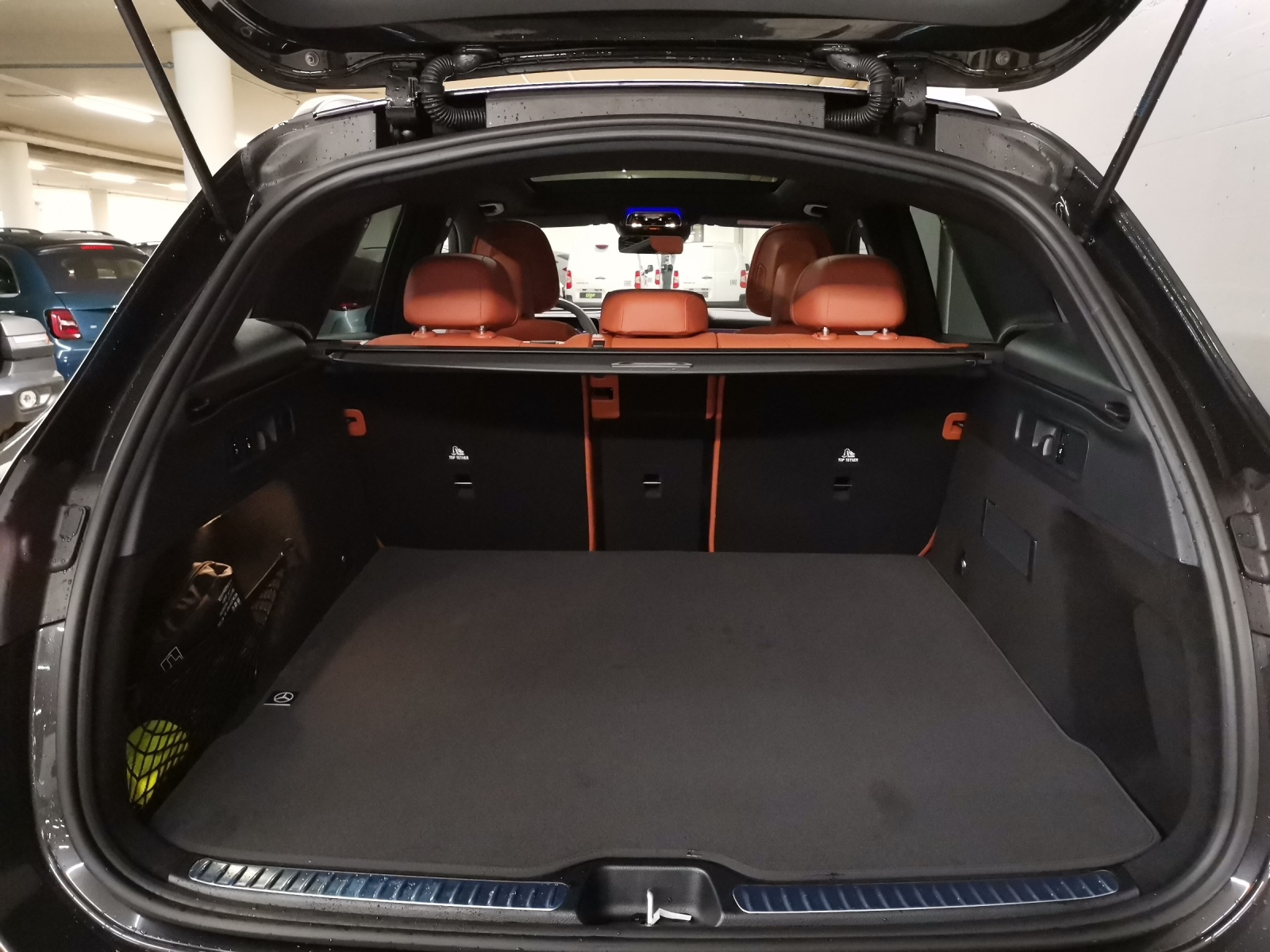 MERCEDES-BENZ GLC 300 AMG Line 4Matic-image-10