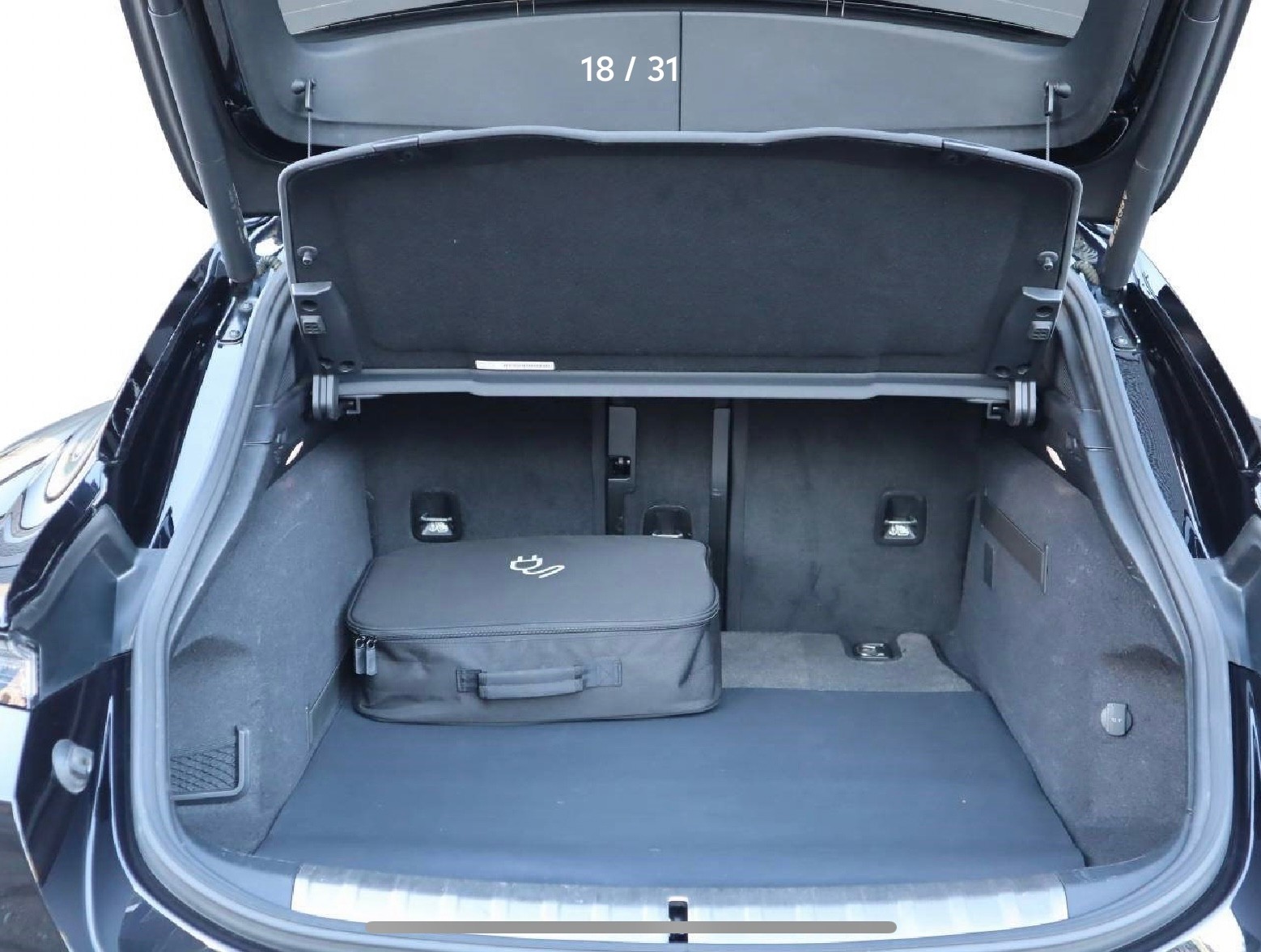 PORSCHE Taycan 4S Cross Turismo-image-9