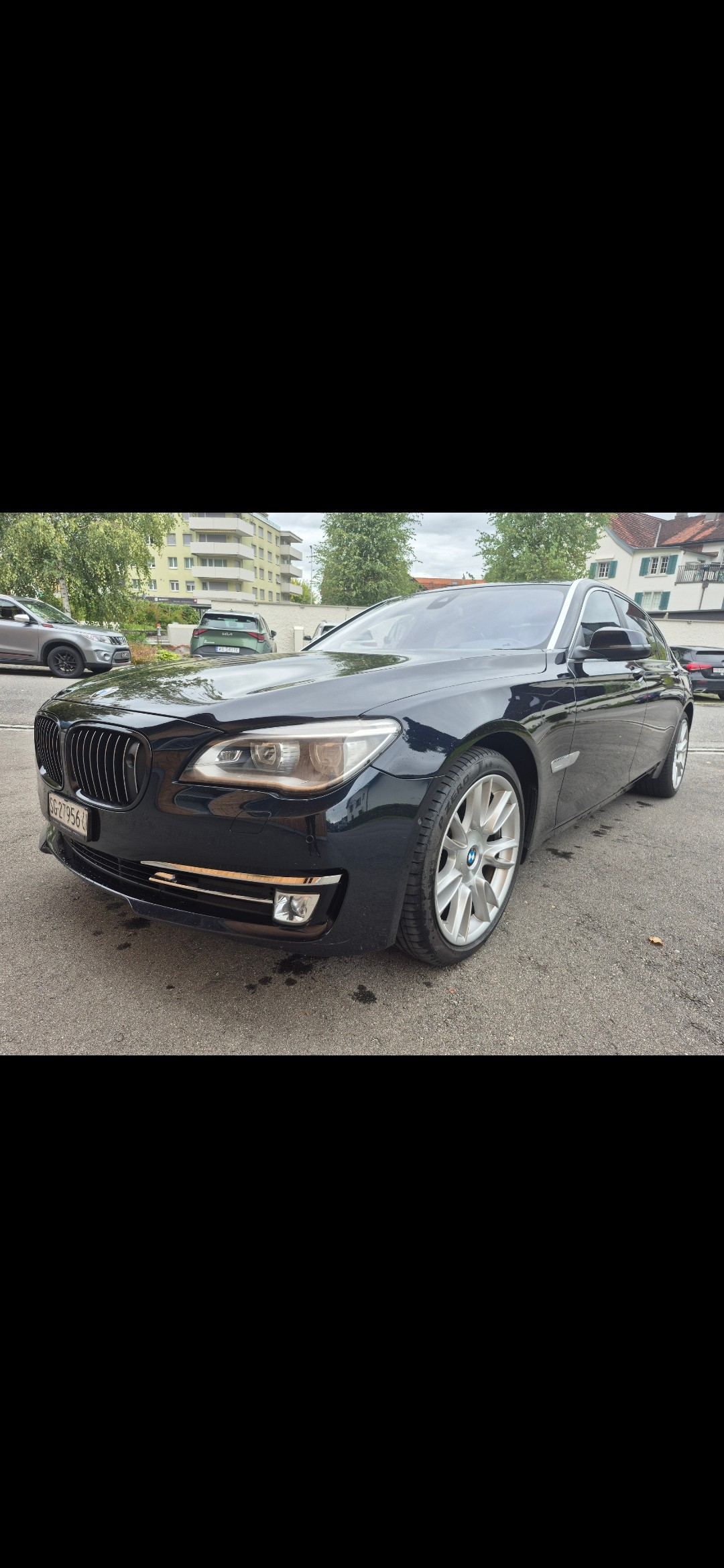 BMW 750Li xDrive-image-1