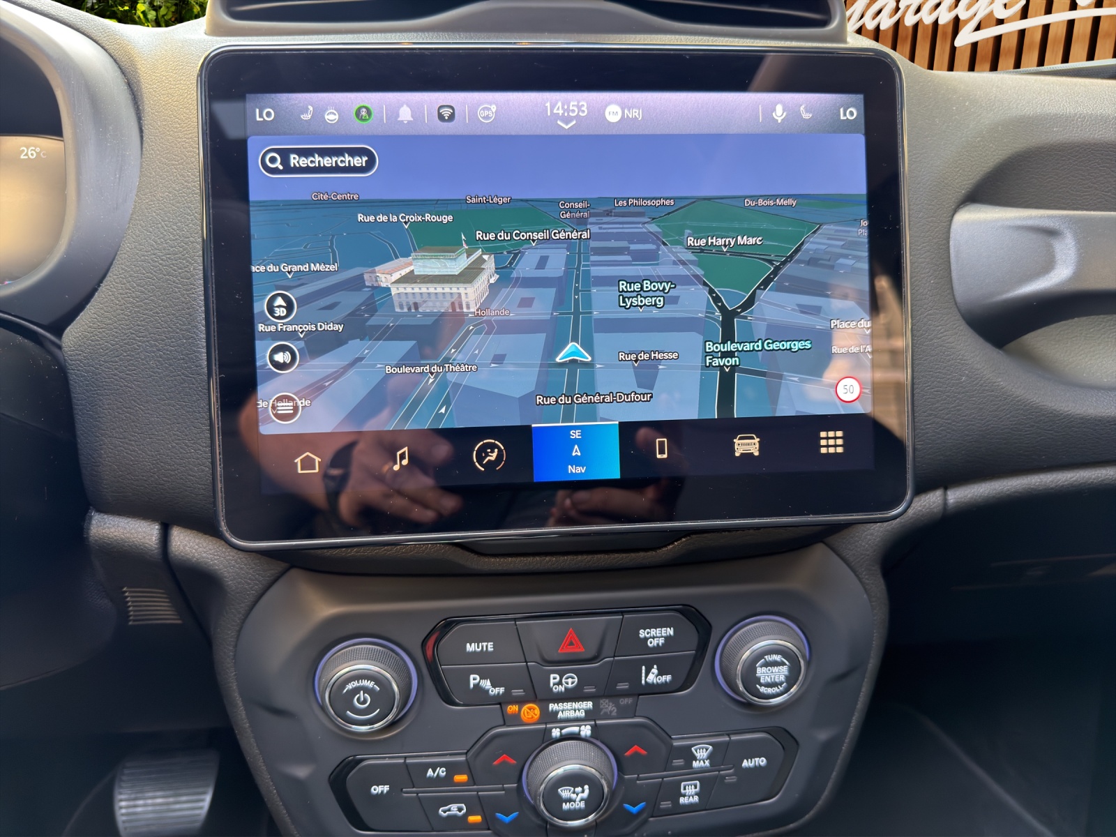 JEEP Renegade 1.5 MHEV Summit Sky-image-15