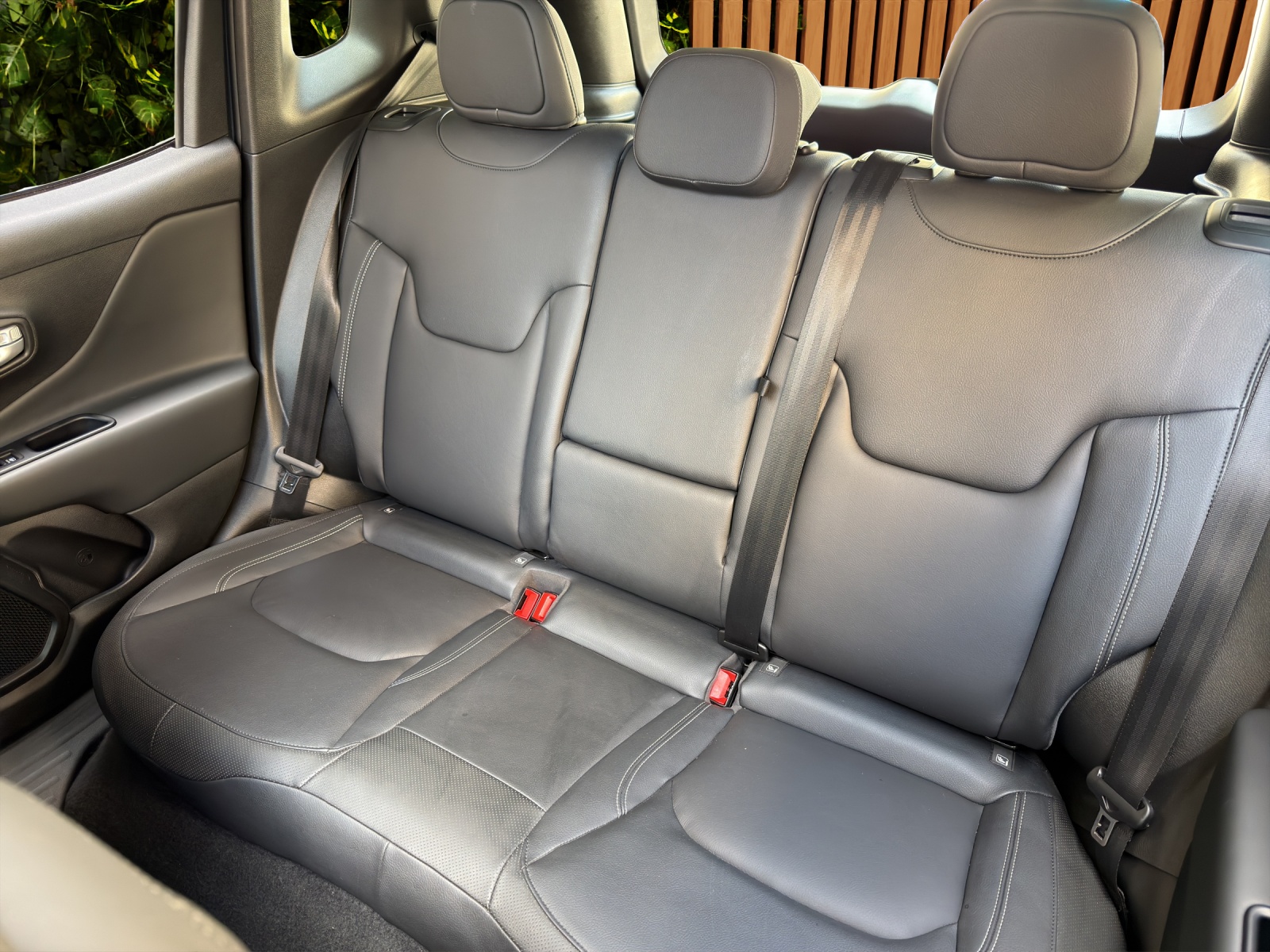 JEEP Renegade 1.5 MHEV Summit Sky-image-12