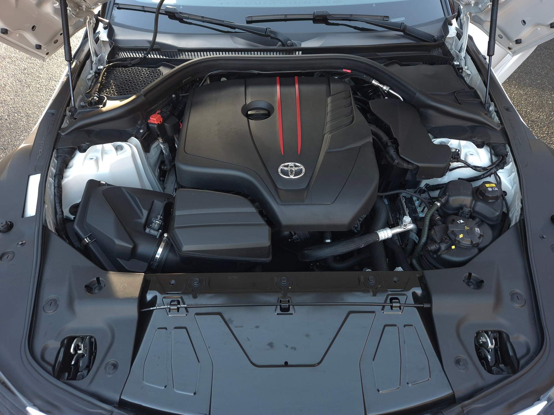TOYOTA Supra GR 2.0i Turbo Sport Automat 8-image-26