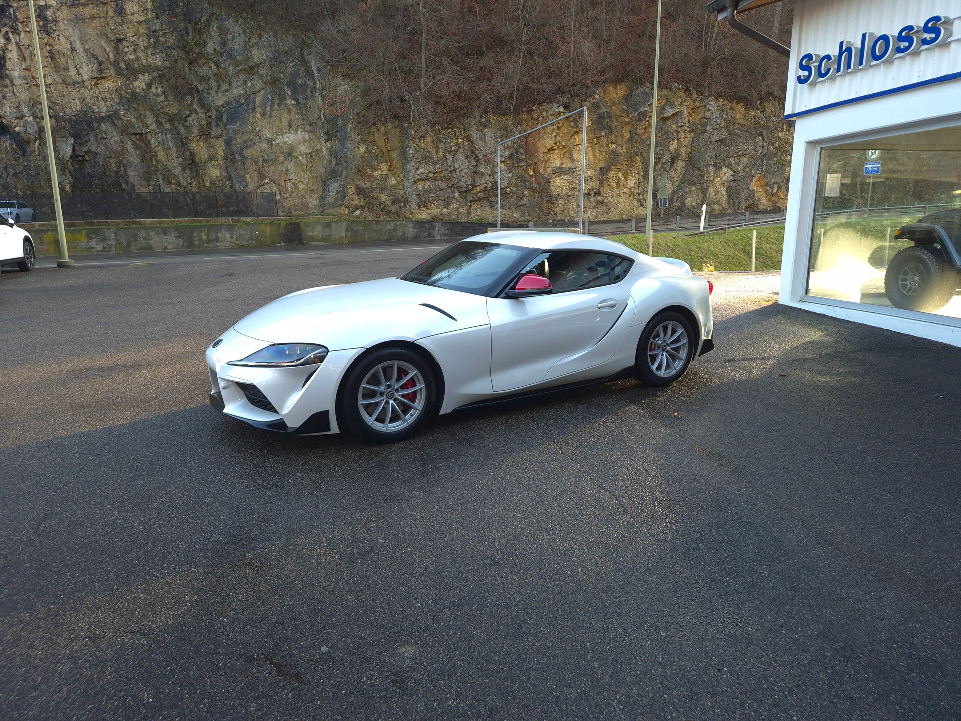 TOYOTA Supra GR 2.0i Turbo Sport Automat 8-image-6