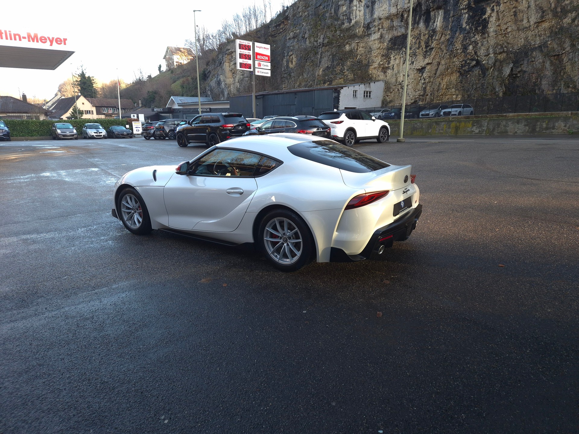 TOYOTA Supra GR 2.0i Turbo Sport Automat 8-image-8