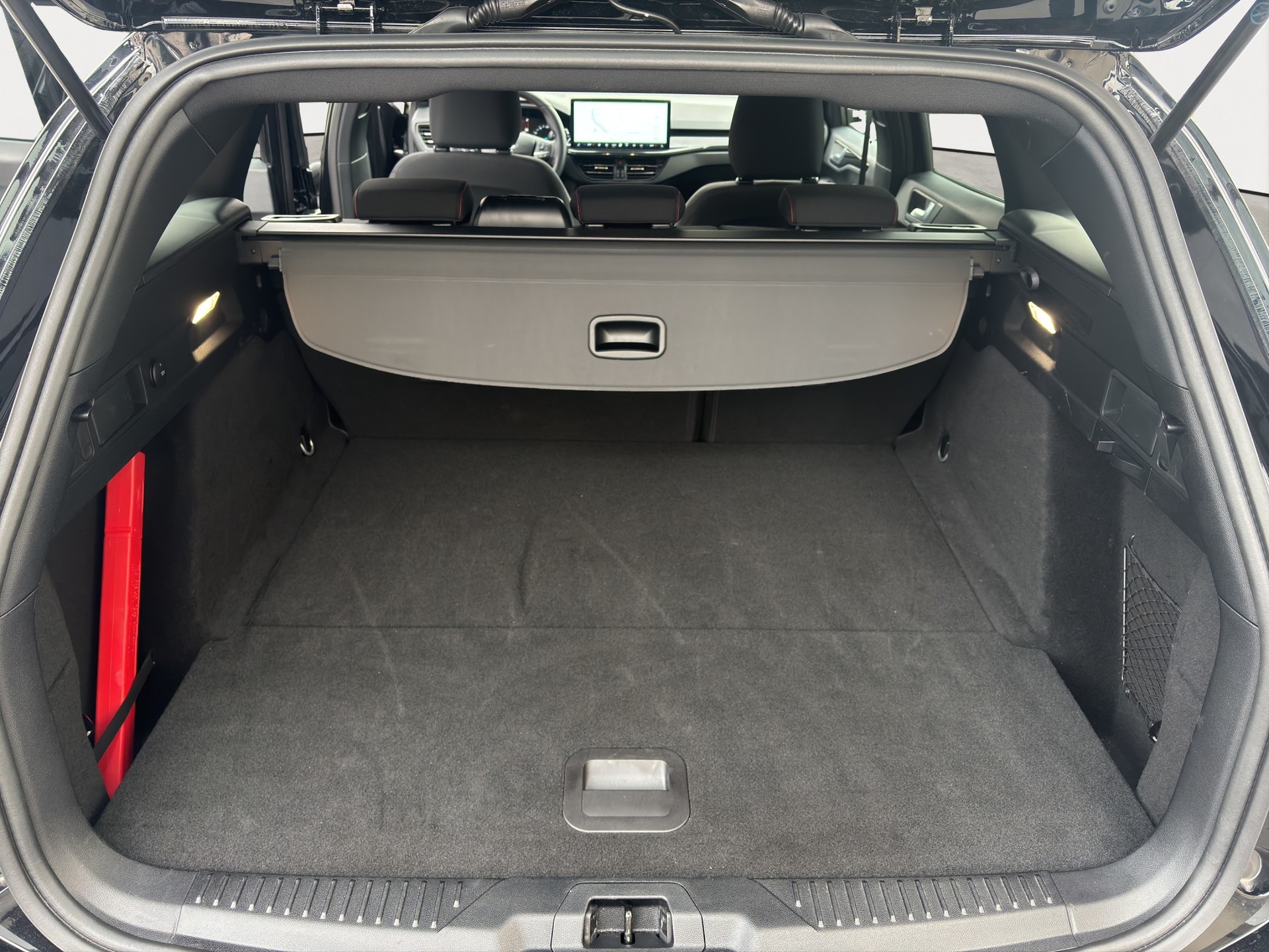 FORD Focus 1.0 MHEV ST-Line Automat-image-14