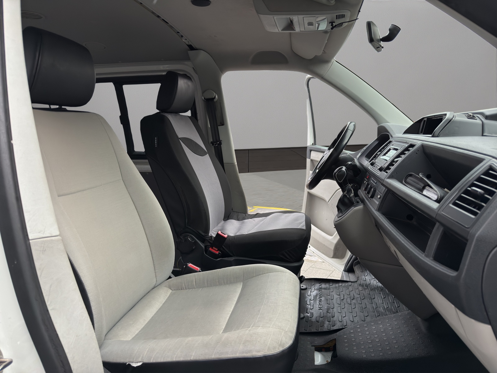 VW T6 2.0 Bi-TDI 4Motion DSG-image-18