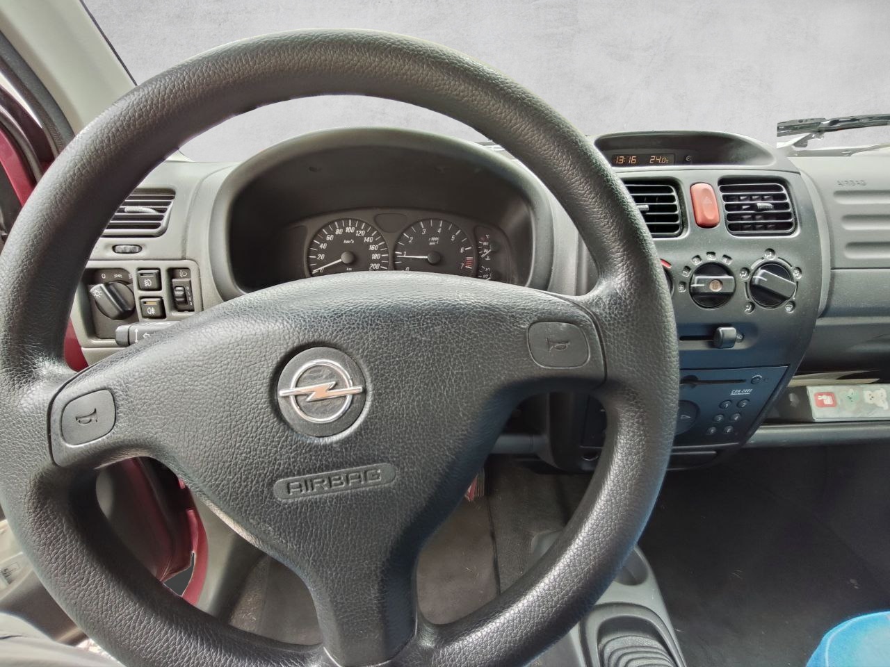 OPEL Agila 1.2 16V Comfort-image-5