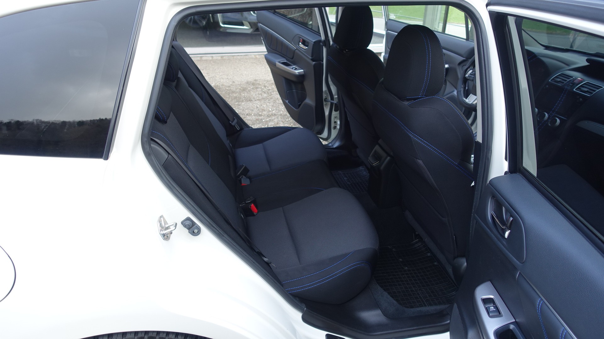 SUBARU Levorg 1.6DIT Swiss S AWD Lineartronic-image-14