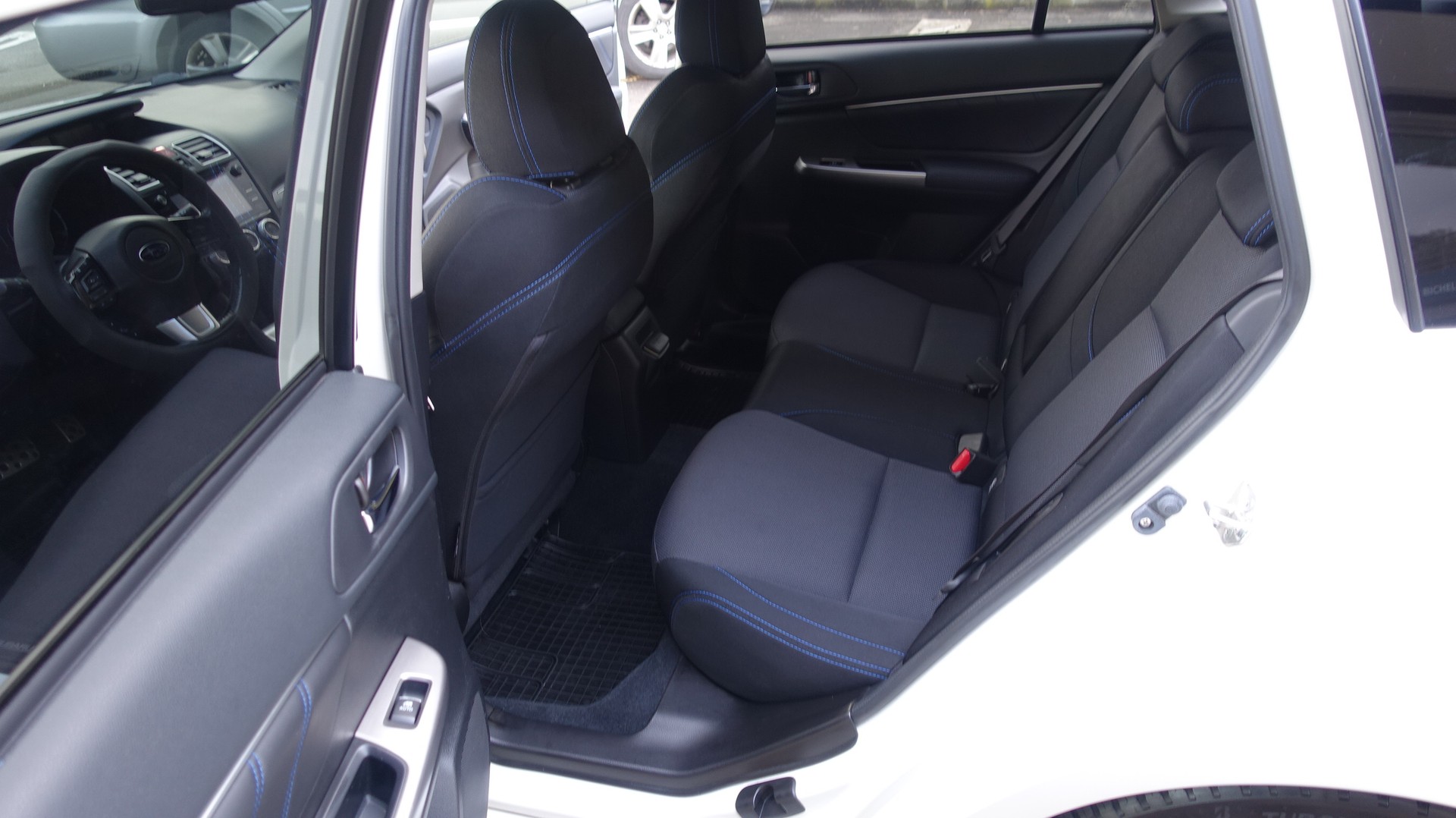 SUBARU Levorg 1.6DIT Swiss S AWD Lineartronic-image-13