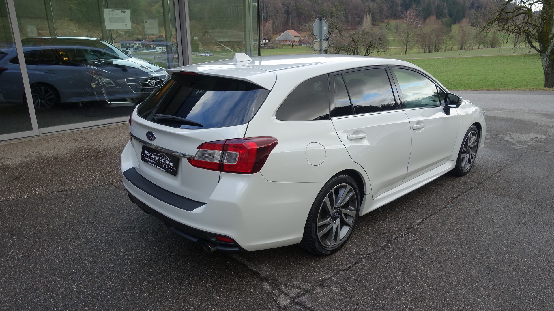 SUBARU Levorg 1.6DIT Swiss S AWD Lineartronic-image-7