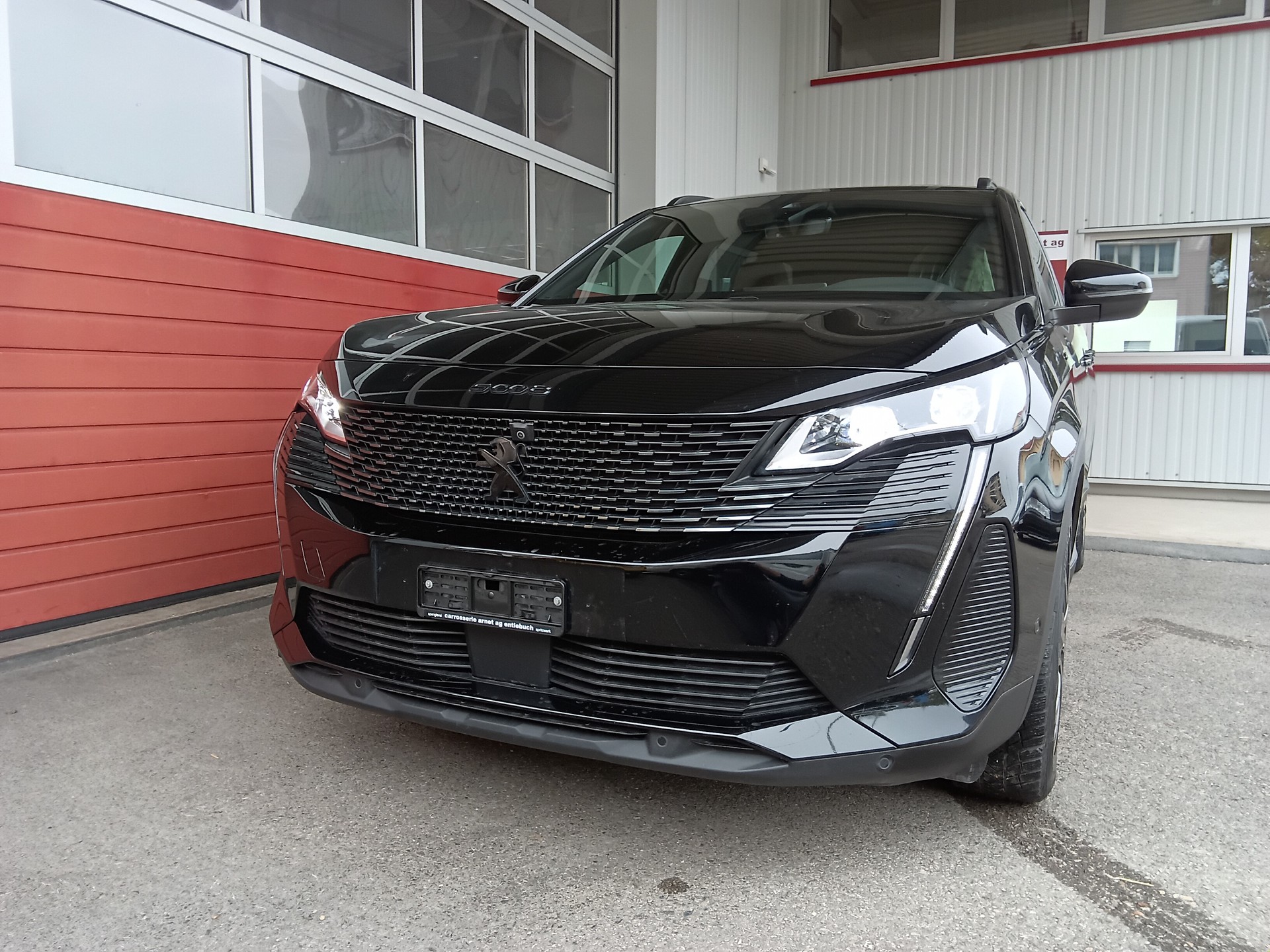 PEUGEOT 5008 1.5 BlueHDi GT EAT8-image-2