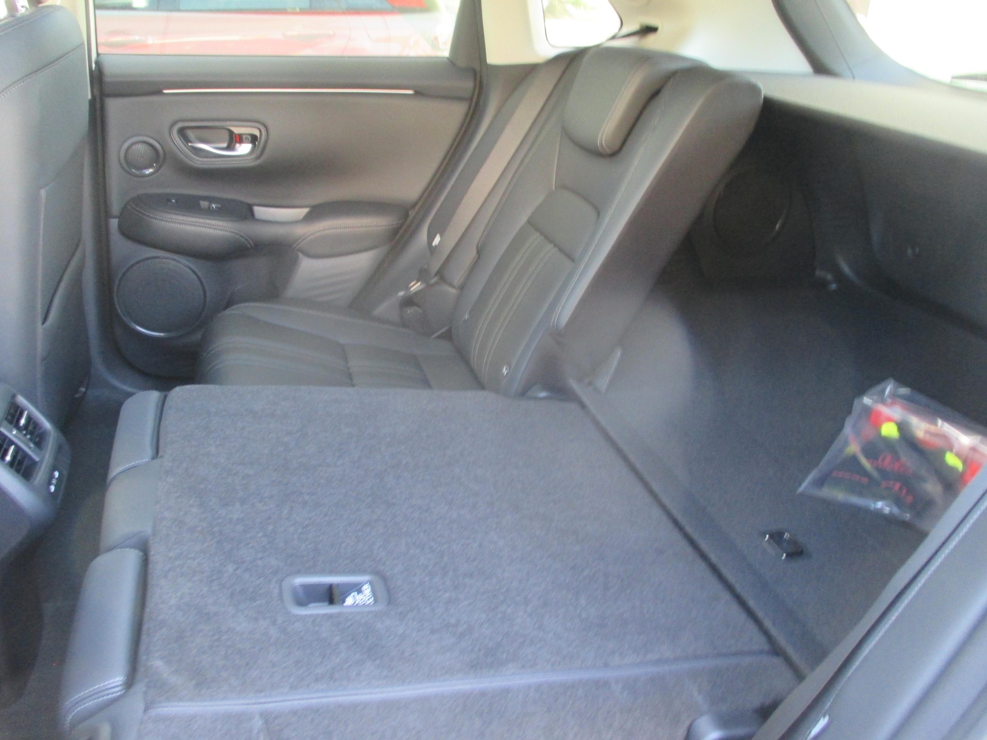 HONDA ZR-V 2.0 i-MMD Advance - mit Aktionsleasing 1.9% und 8 Jahren Garantie!-image-27