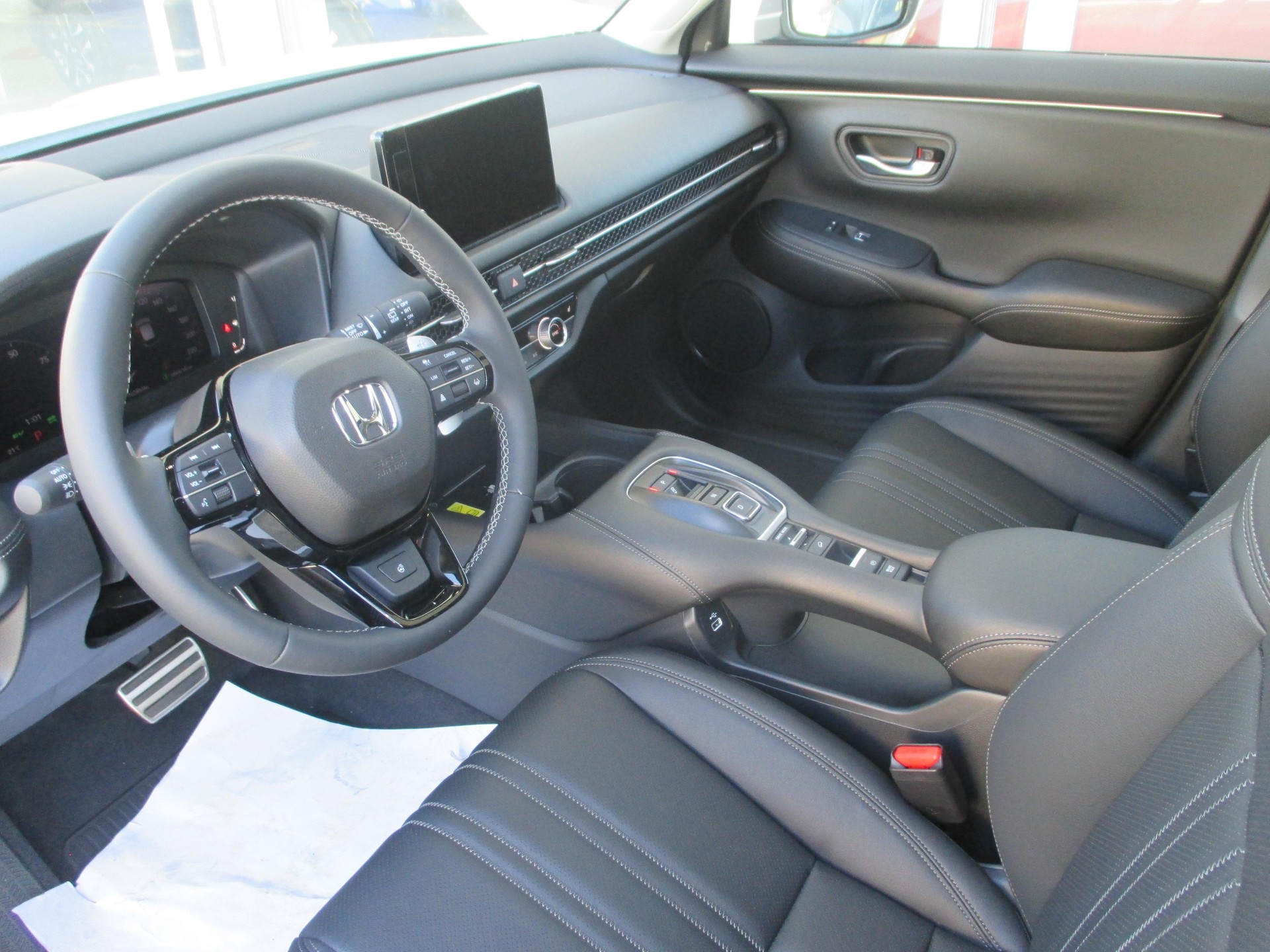 HONDA ZR-V 2.0 i-MMD Advance - mit Aktionsleasing 1.9% und 8 Jahren Garantie!-image-23