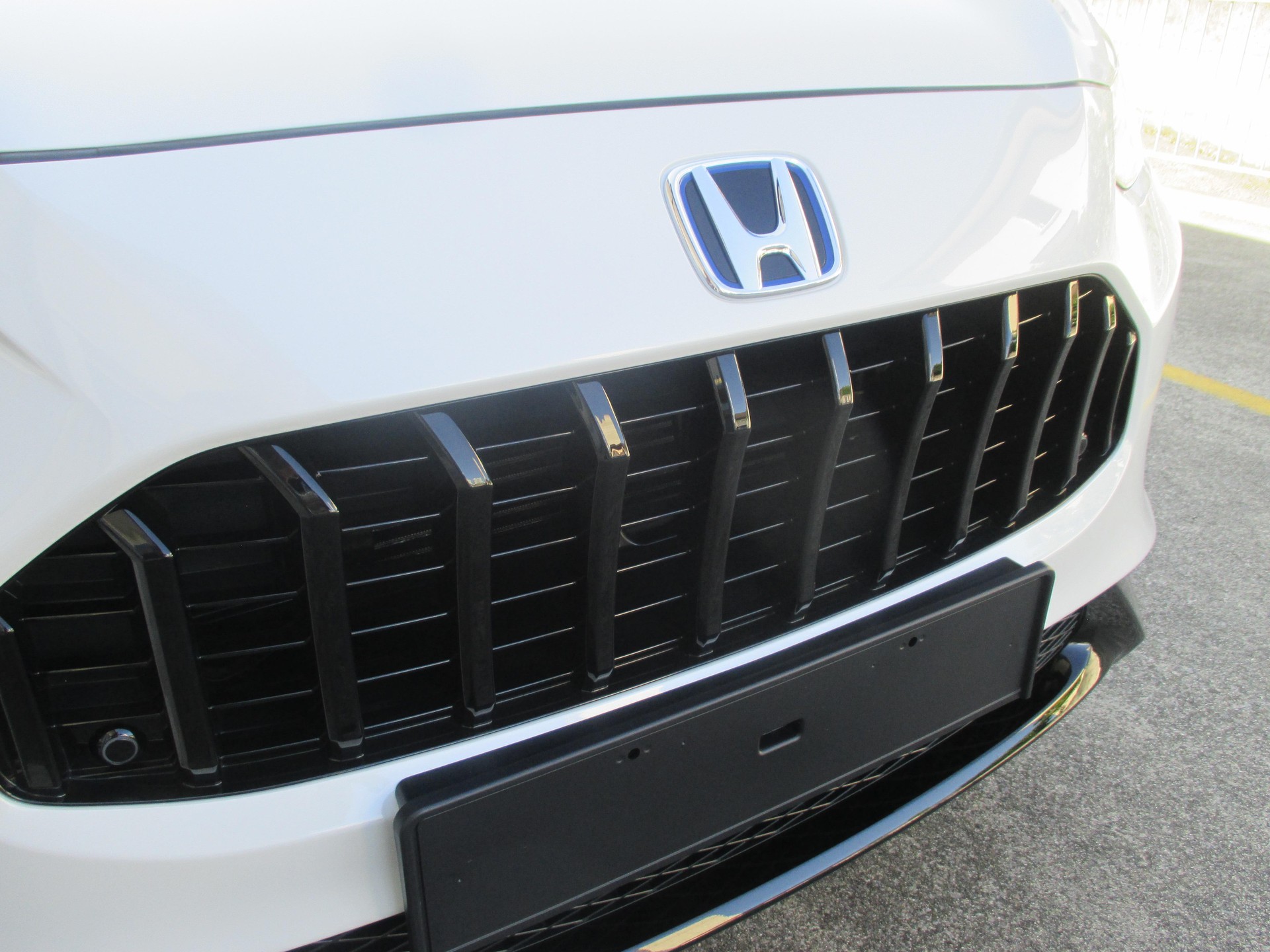 HONDA ZR-V 2.0 i-MMD Advance - mit Aktionsleasing 1.9% und 8 Jahren Garantie!-image-22