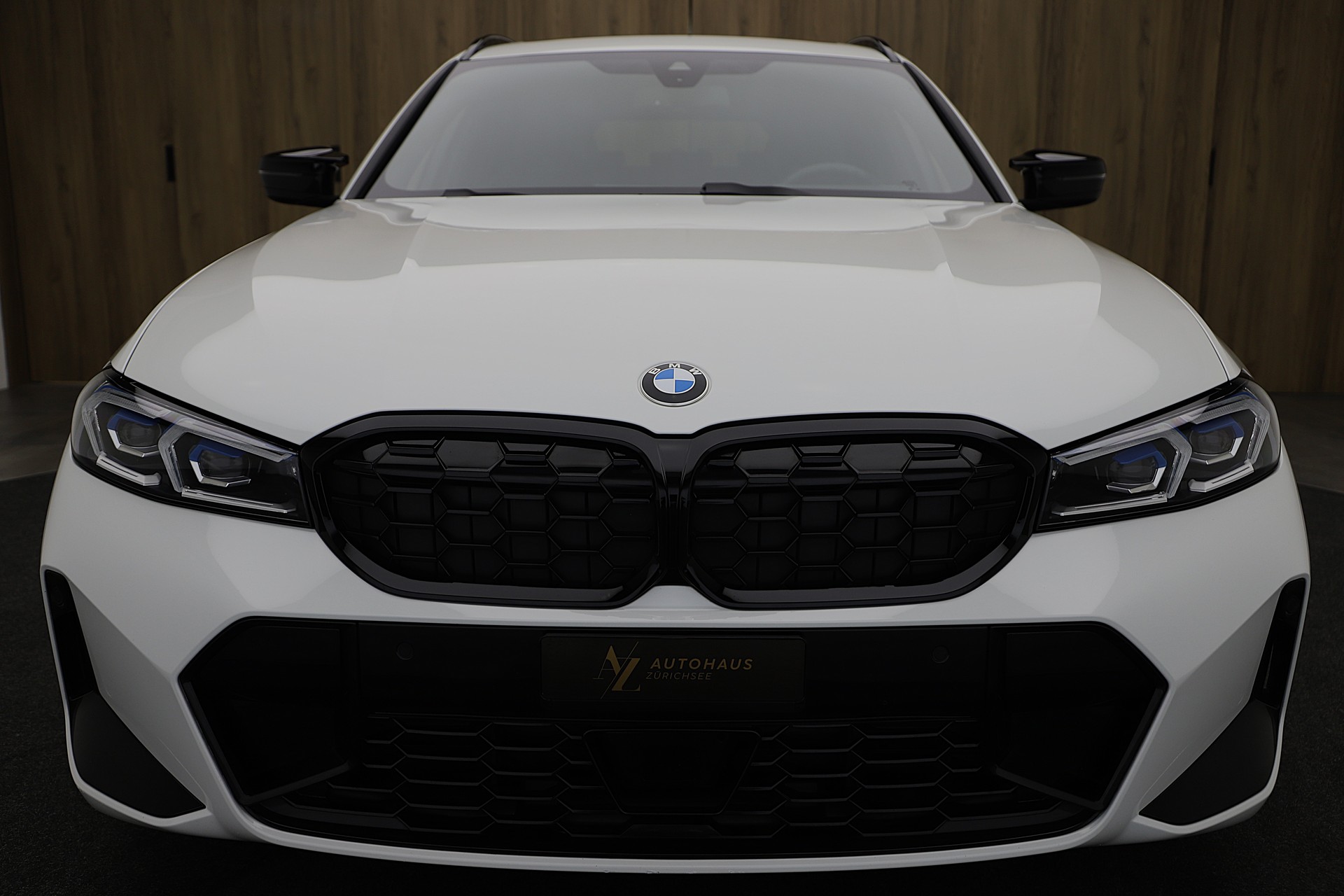 BMW M340d xDrive 48V Touring Steptronic *** Facelift ***-image-1