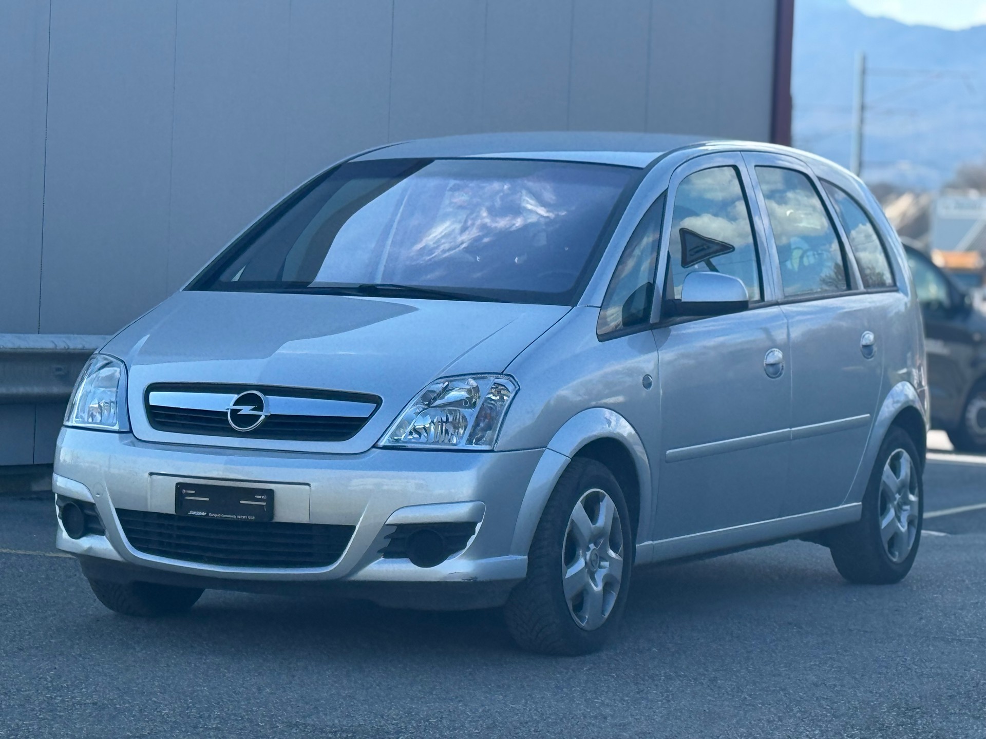 OPEL Meriva 1.6i-16 TP Enjoy