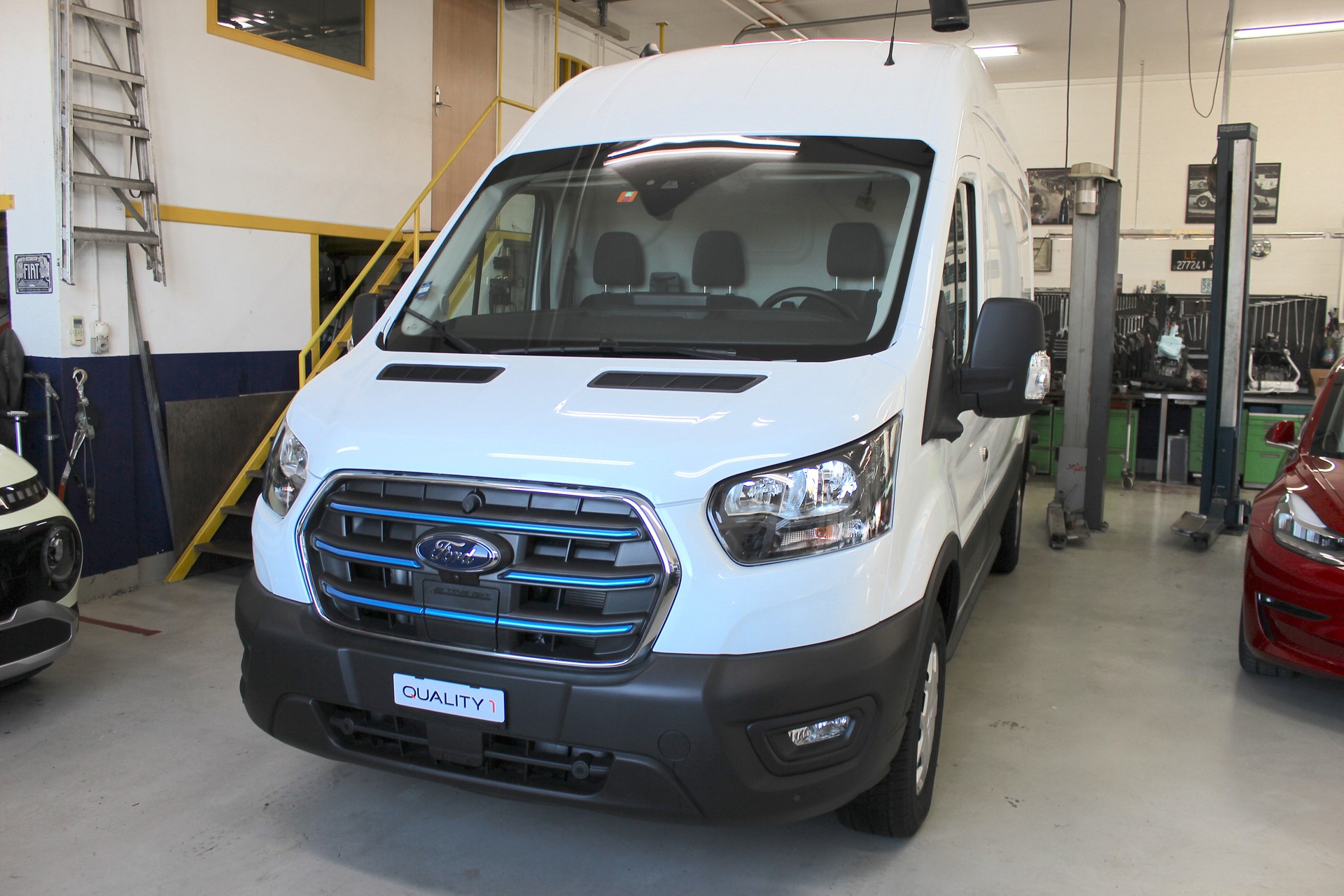 FORD E-Transit Van 350 L2 H3 Trend RWD 68kWh 💥 TOP Ausstattung 💥 Lieferung möglich-image-11