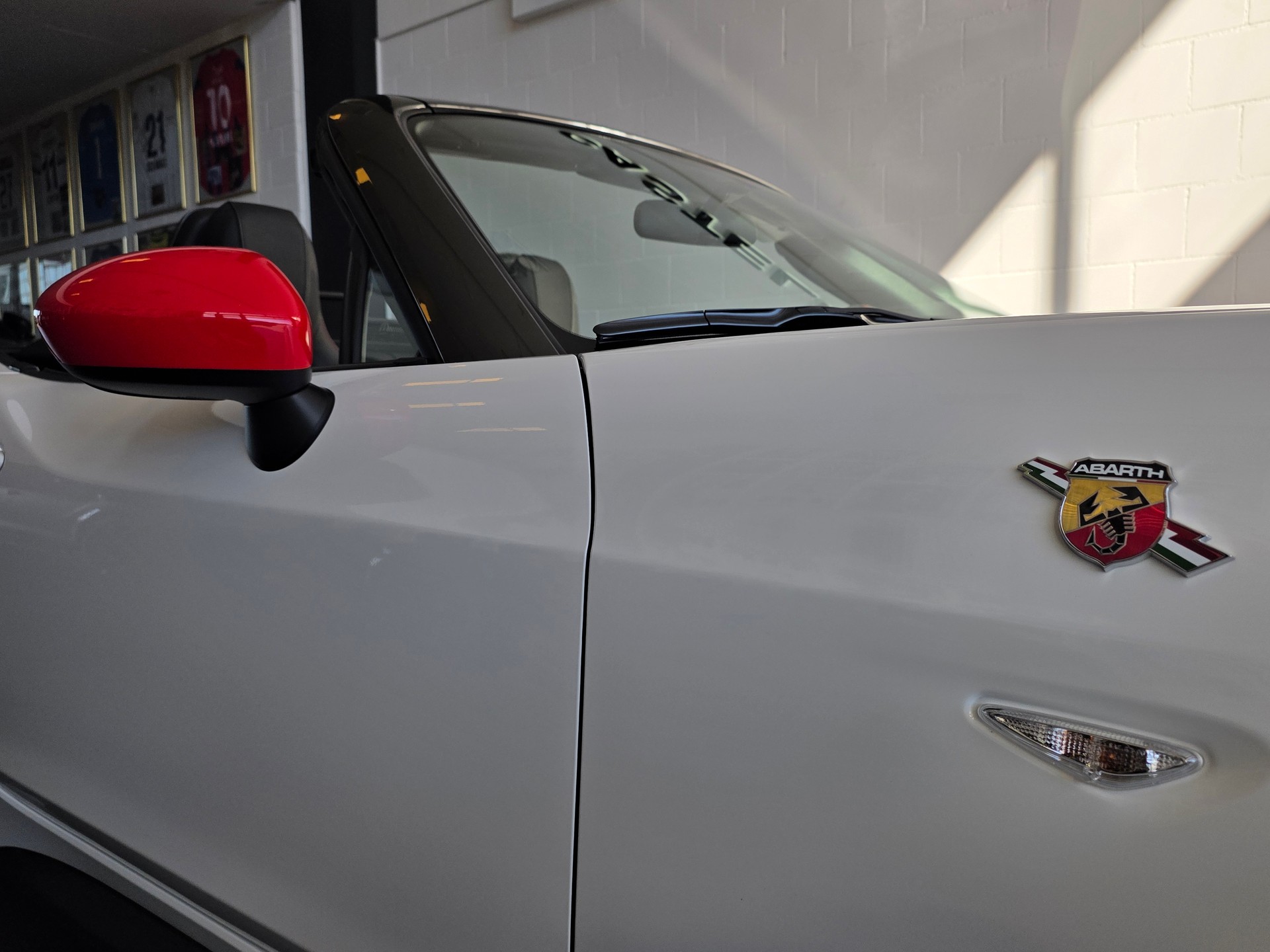 FIAT 124 Spider 1.4 TB Abarth-image-5