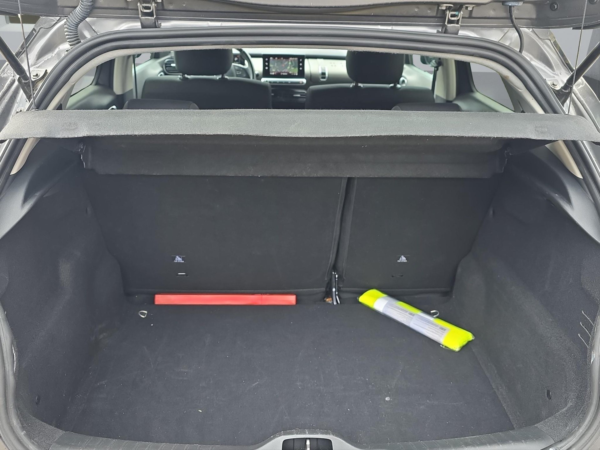 CITROEN C4 Cactus 1.2 Shine-image-18