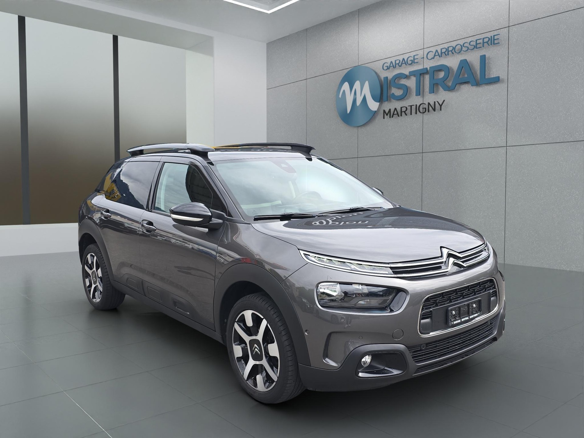 CITROEN C4 Cactus 1.2 PureTech Shine-image-6