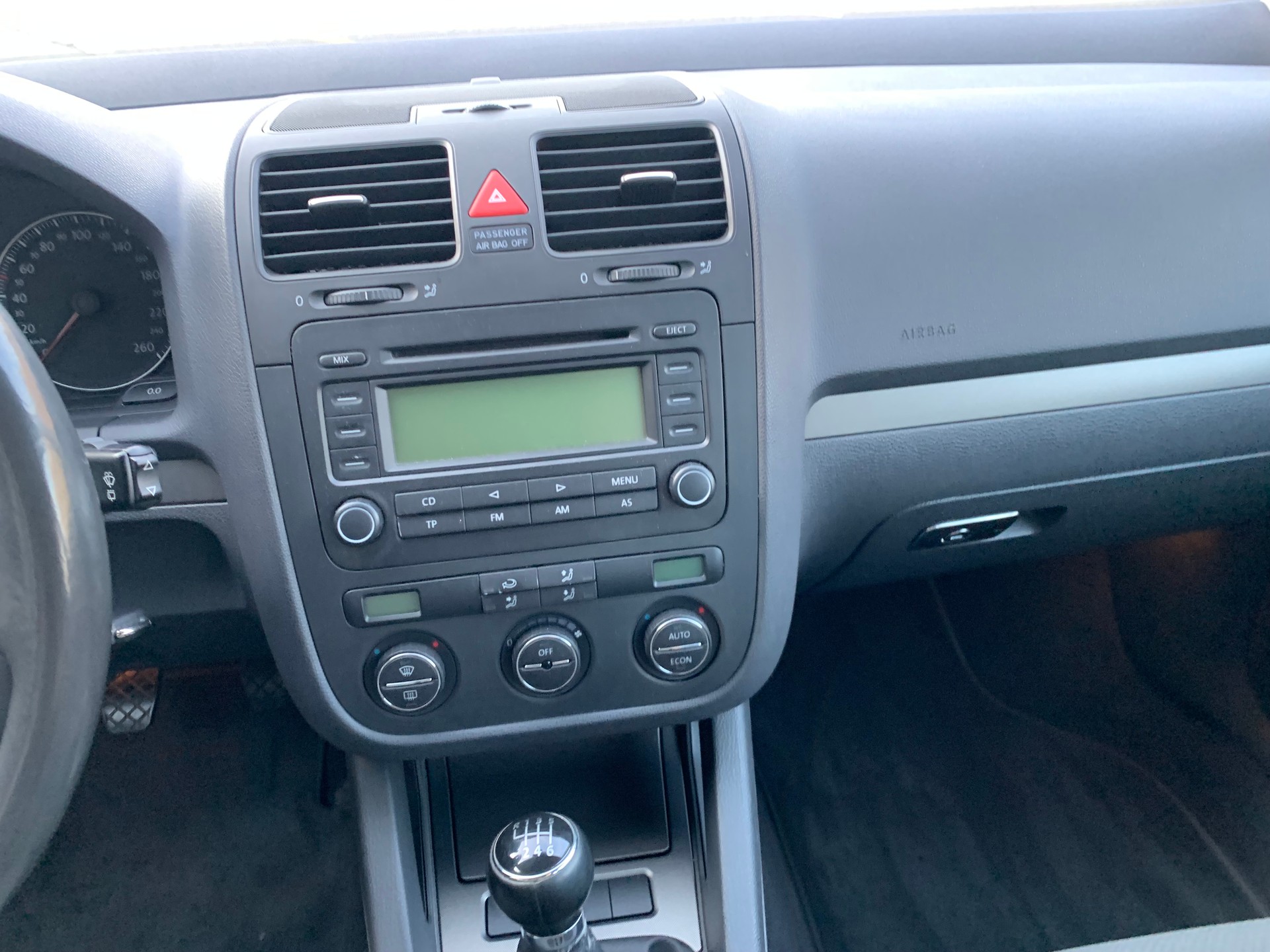 VW Golf 2.0 TDI Comfortline-image-10