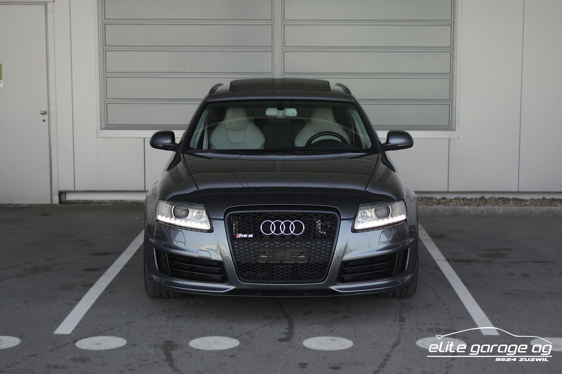 AUDI RS6 Avant 5.0 TFSI V10 quattro tiptronic-image-7