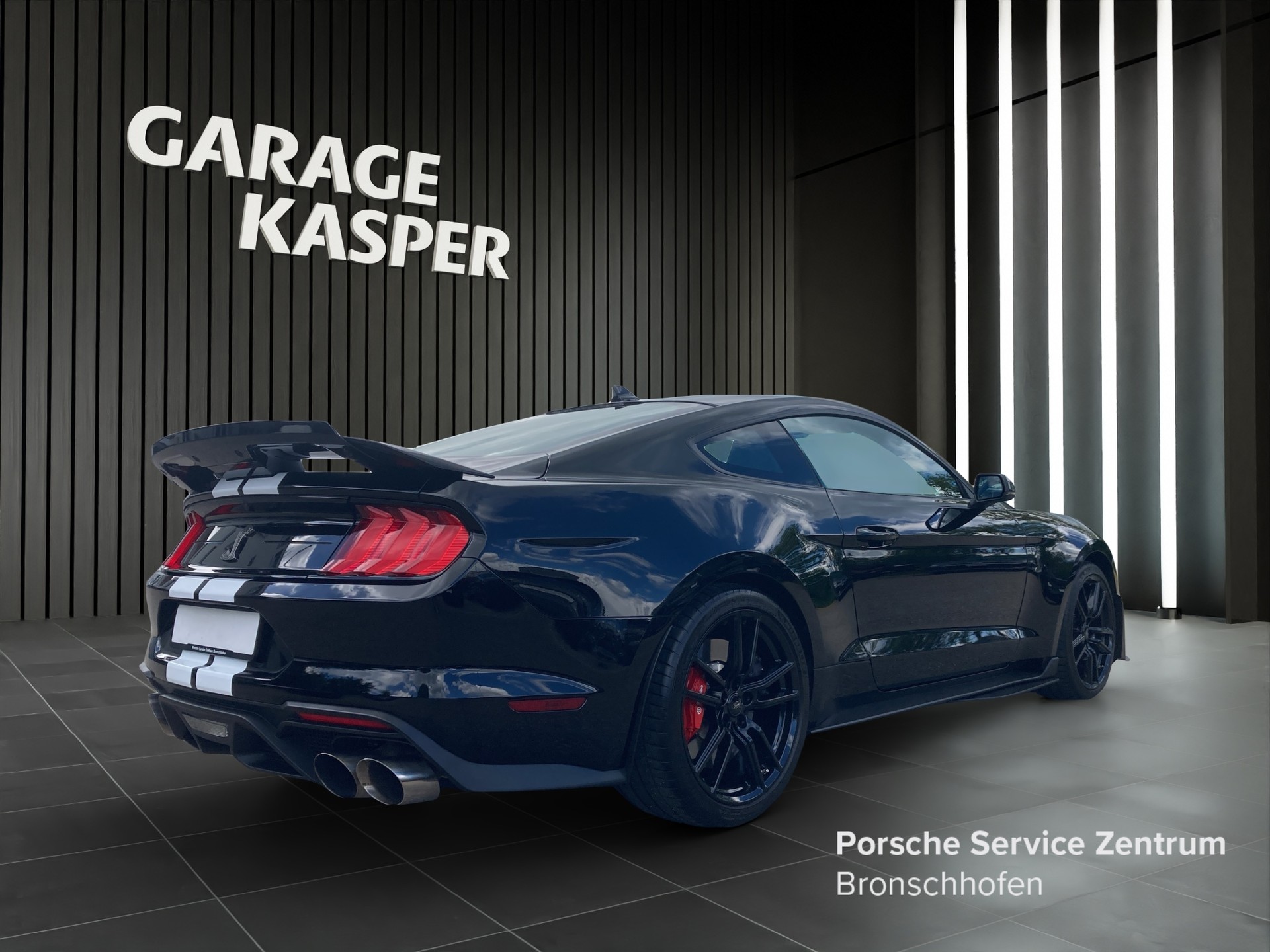 FORD Mustang Shelby GT500-image-4