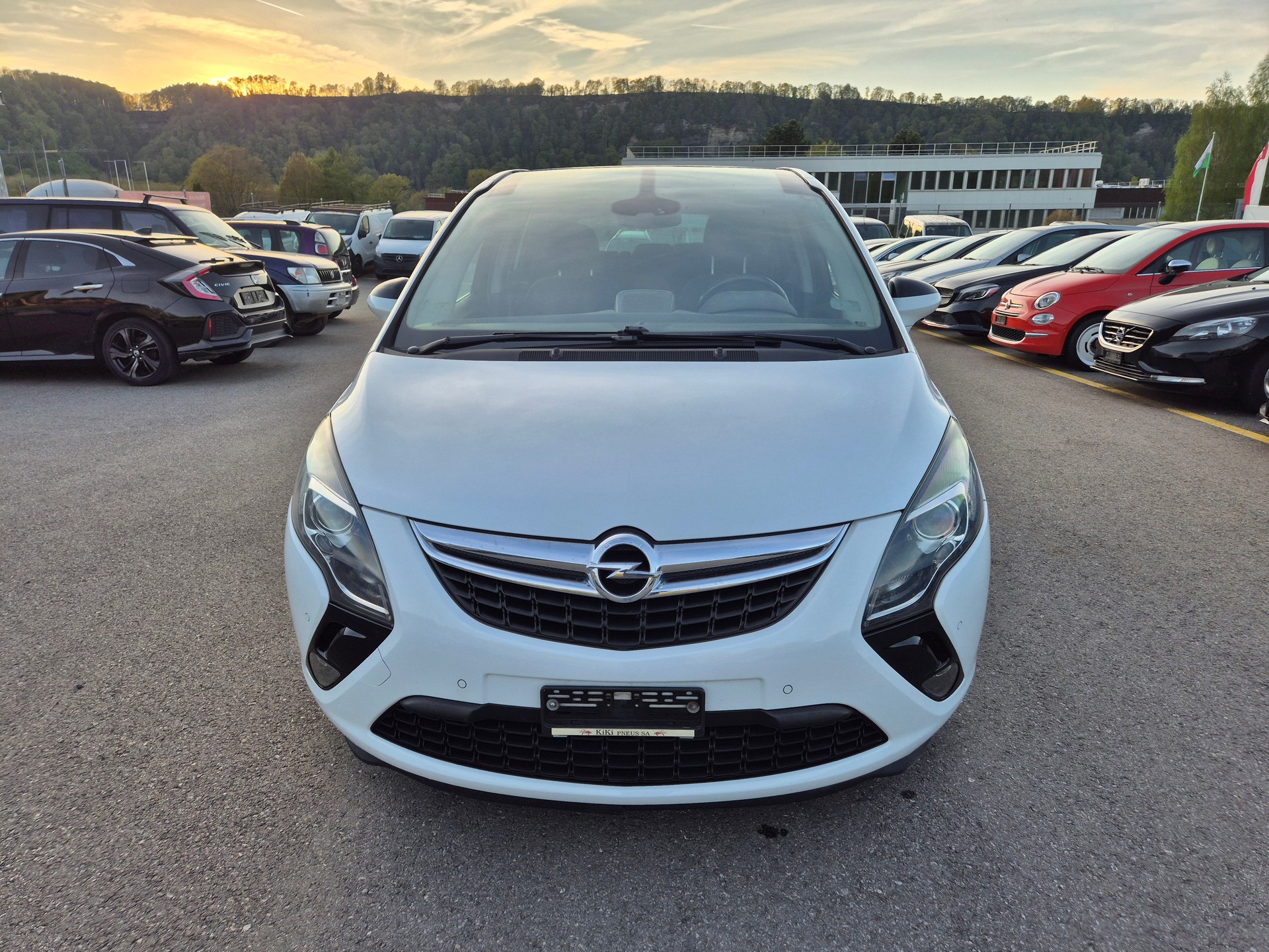 OPEL Zafira Tourer 1.4i 16V Cosmo-image-6