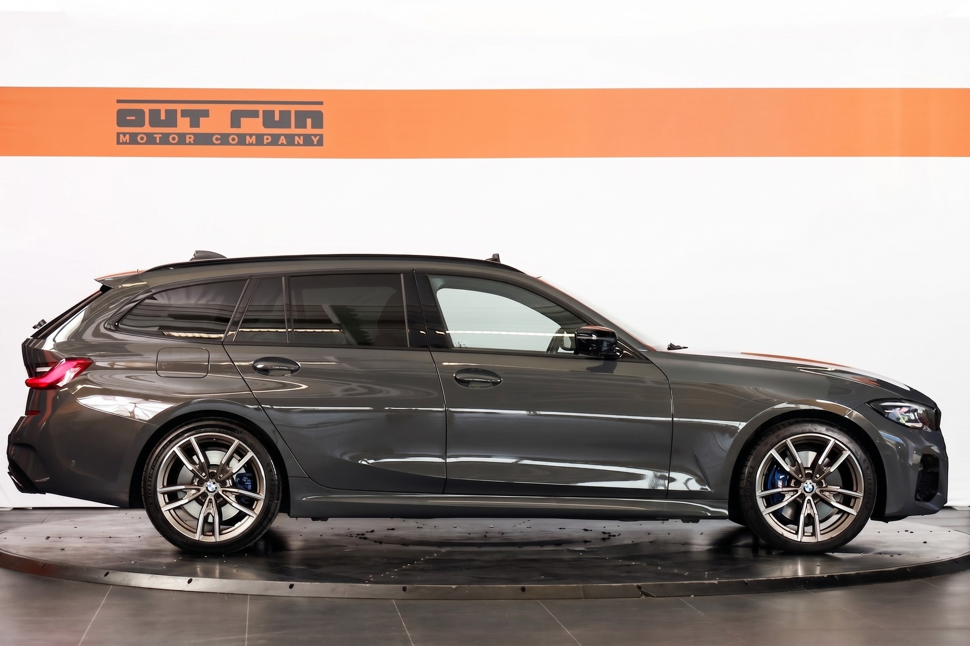 BMW M340i xDrive 48V Touring Steptronic-image-4