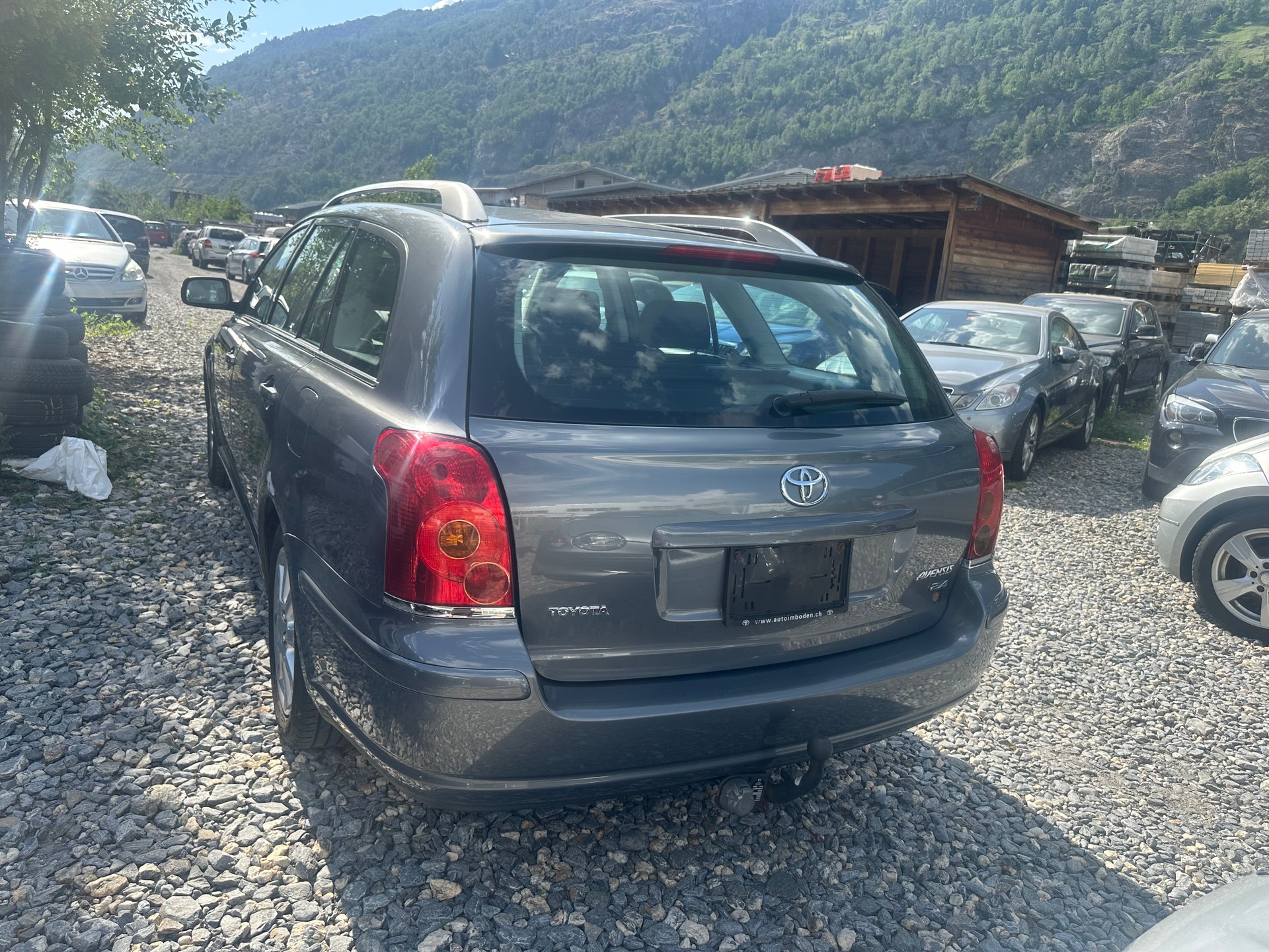TOYOTA Avensis 2.4 D4 VVT-i Linea Sol Sportswagon T-Step5-image-9