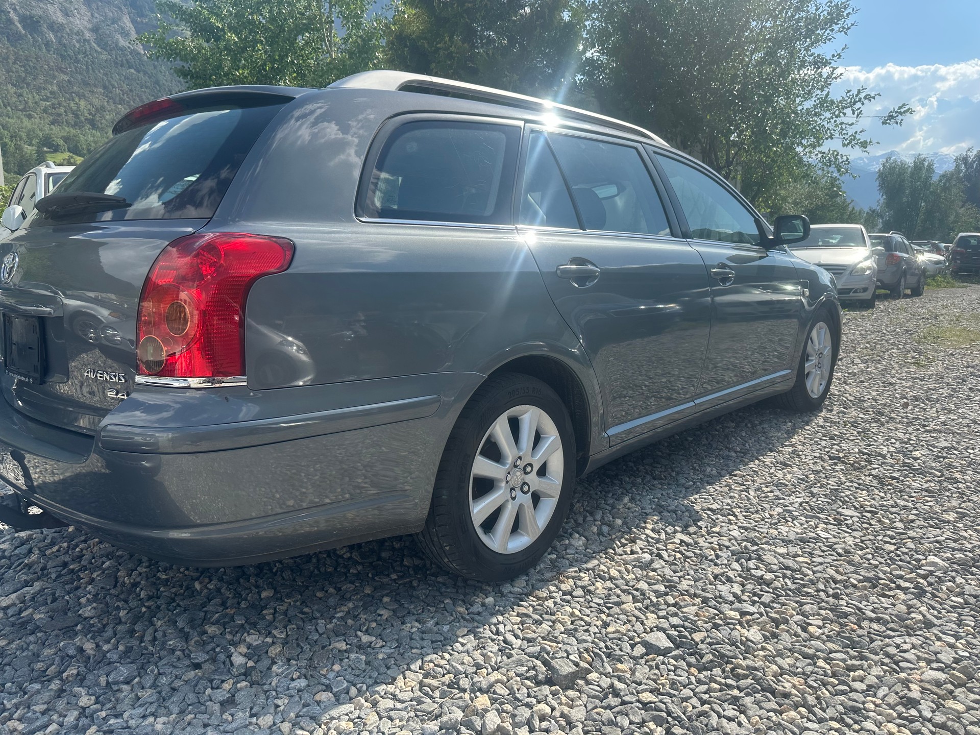 TOYOTA Avensis 2.4 D4 VVT-i Linea Sol Sportswagon T-Step5-image-7