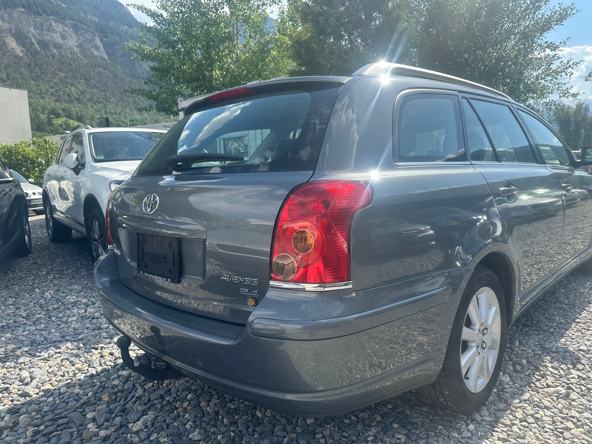 TOYOTA Avensis 2.4 D4 VVT-i Linea Sol Sportswagon T-Step5-image-8