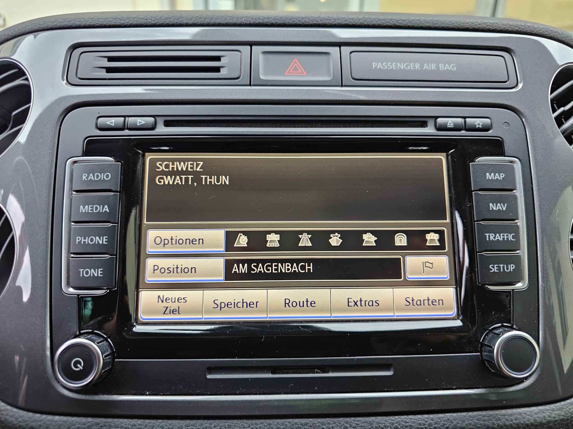 VW Tiguan 1.4 TSI Sport&Style 4Motion-image-13