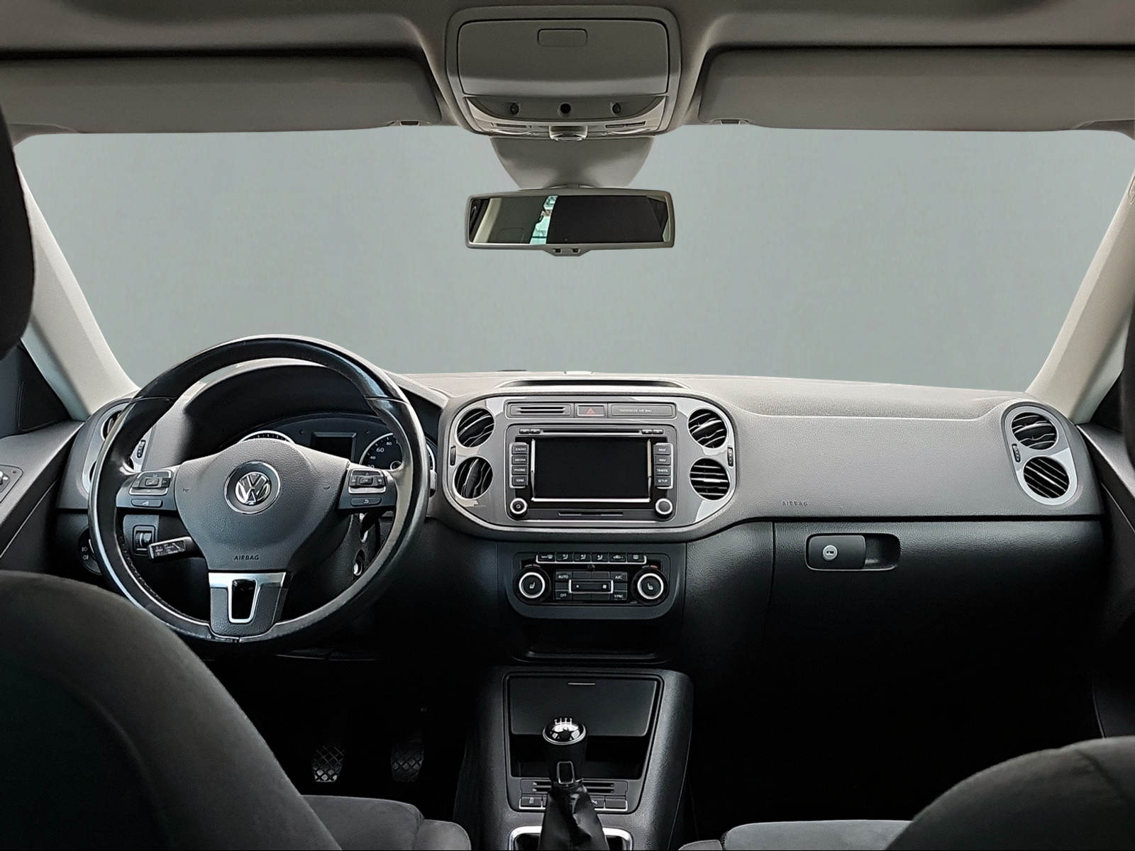VW Tiguan 1.4 TSI Sport&Style 4Motion-image-10